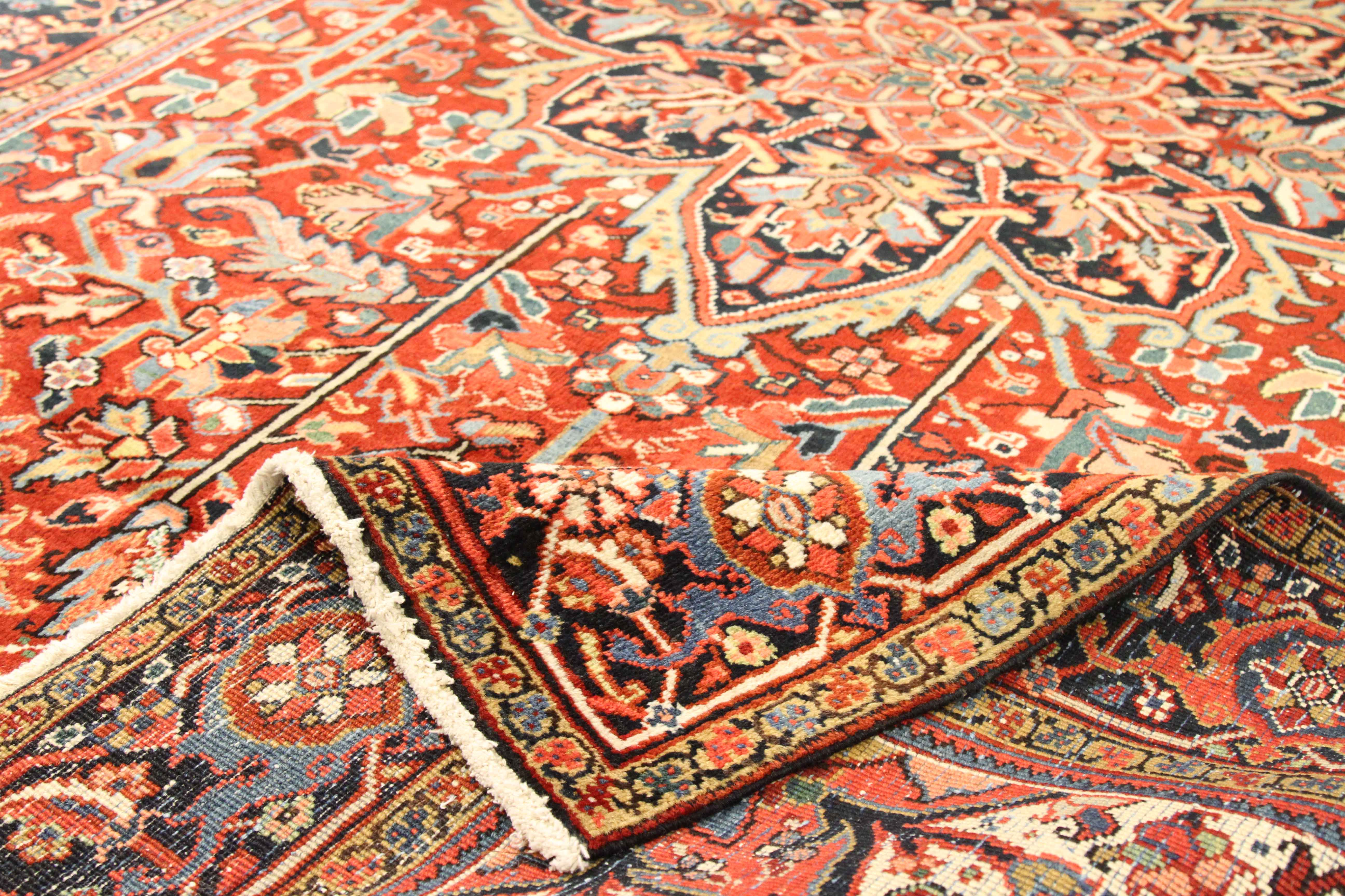 Thumbnail 2 for Antique Persian Heriz Traditional Rug 75602