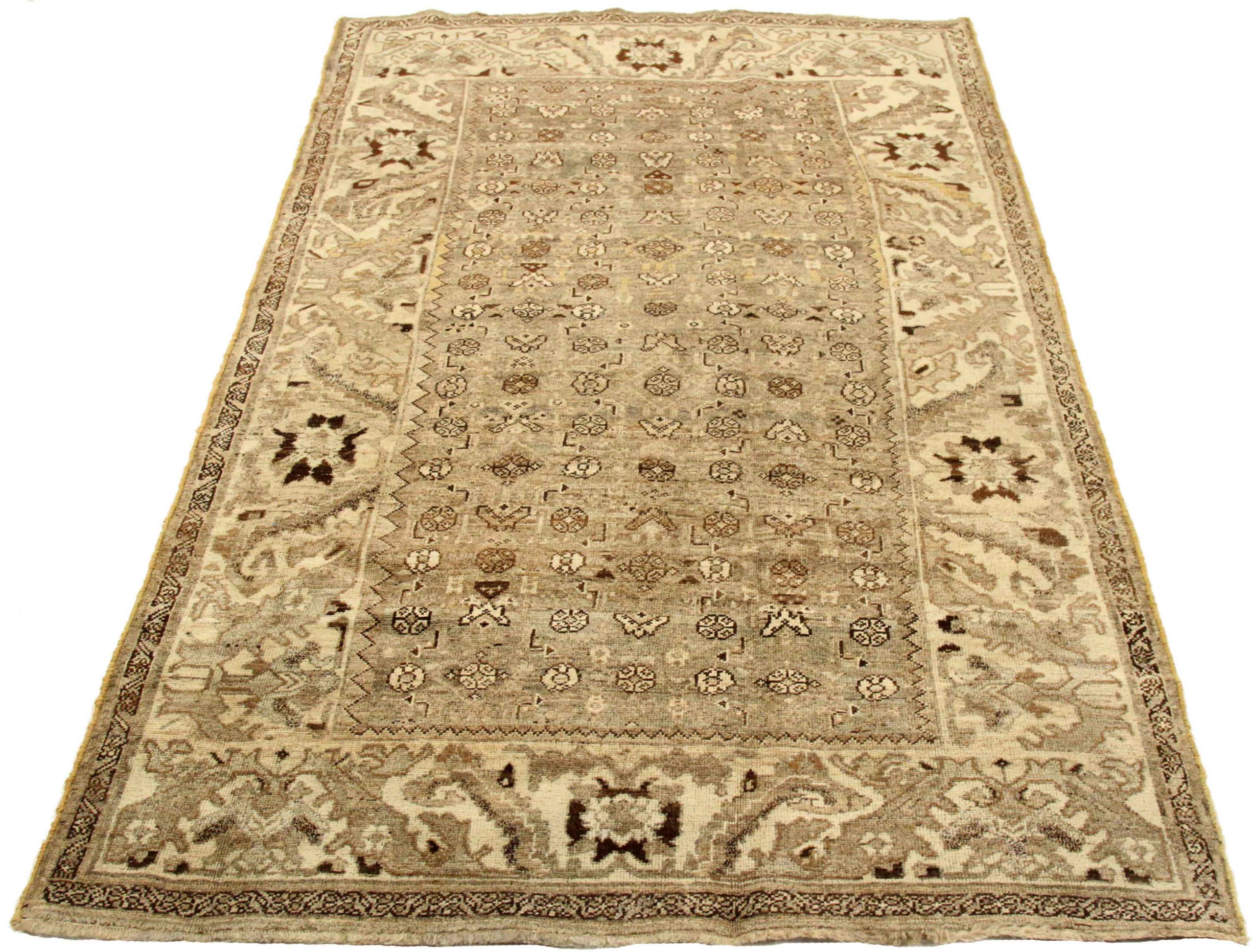 Thumbnail 4 for Antique Persian Bijar Traditional Rug 75652