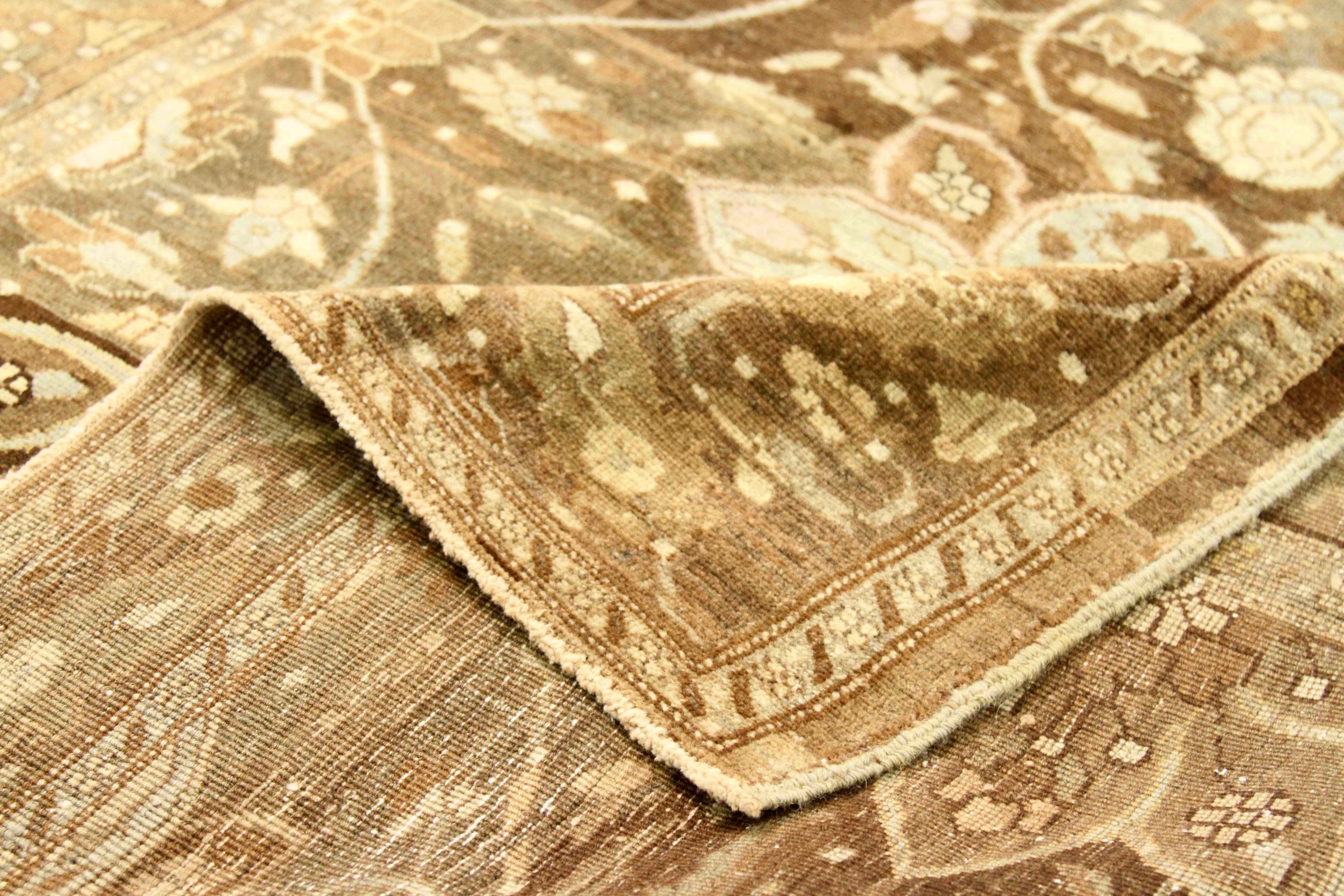 Thumbnail 2 for Antique Persian Heriz Traditional Rug 75693