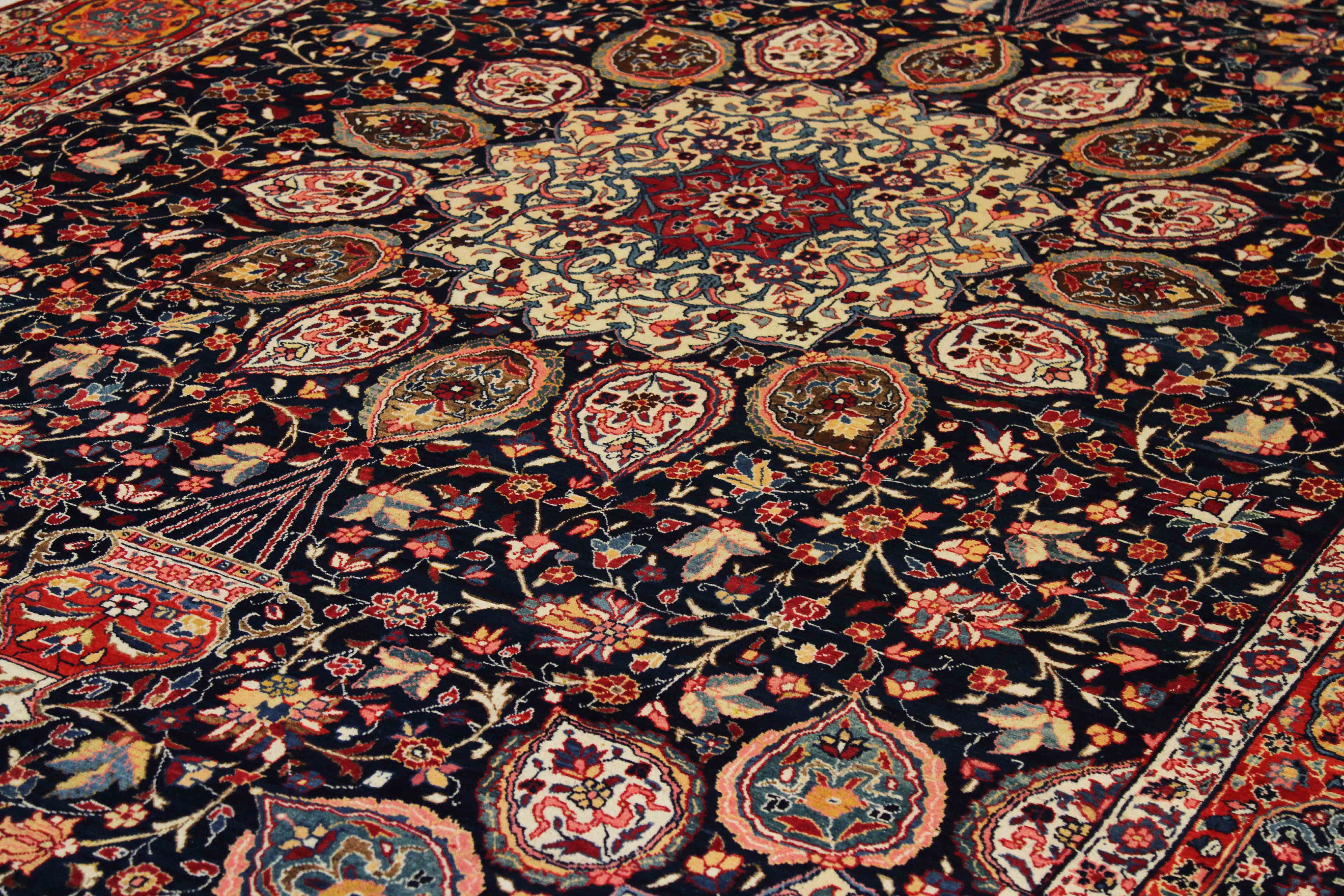 Thumbnail 2 for Antique Persian Traditional Rug 69908