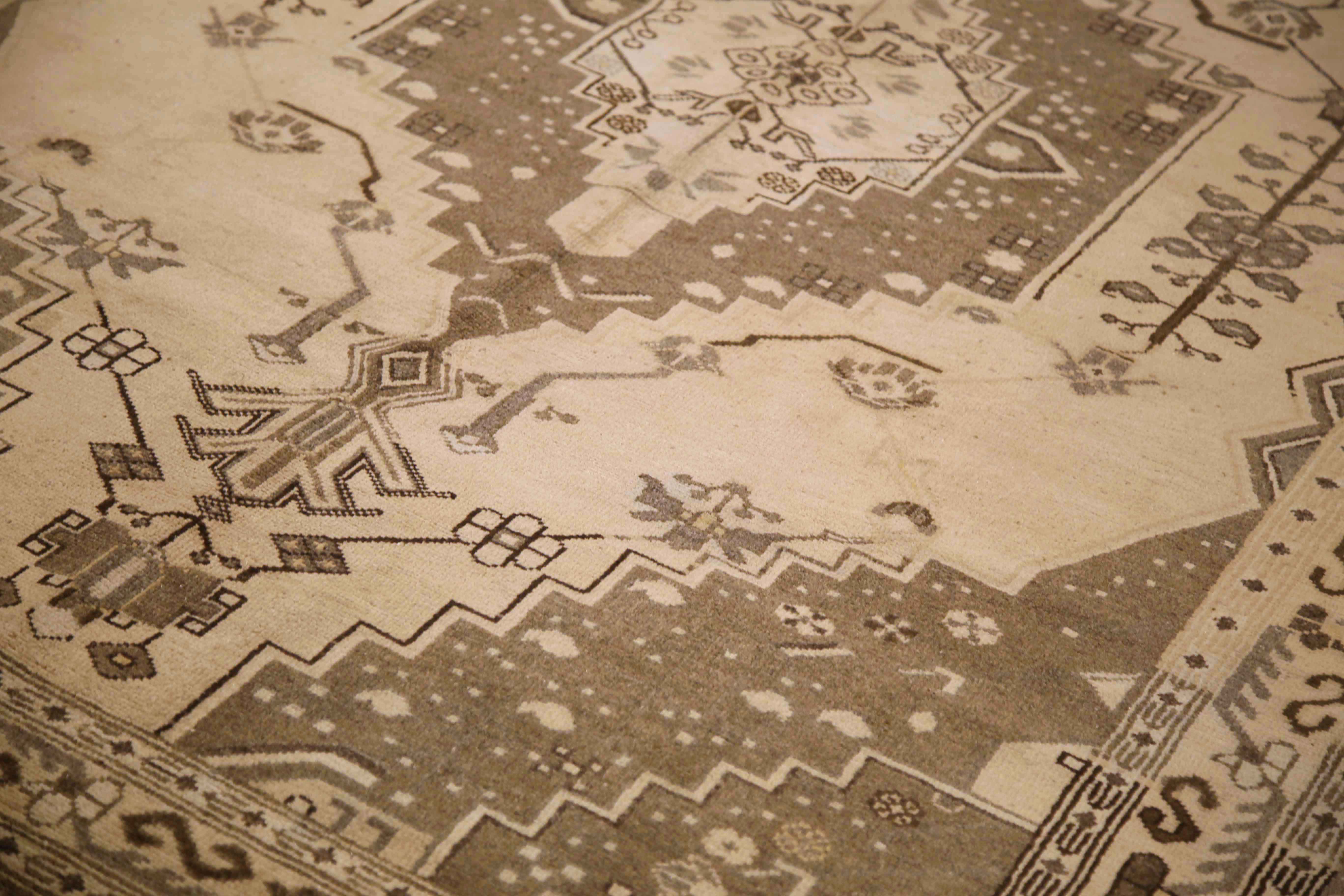 Thumbnail 9 for Antique Persian Saveh Transitional Rug 51880