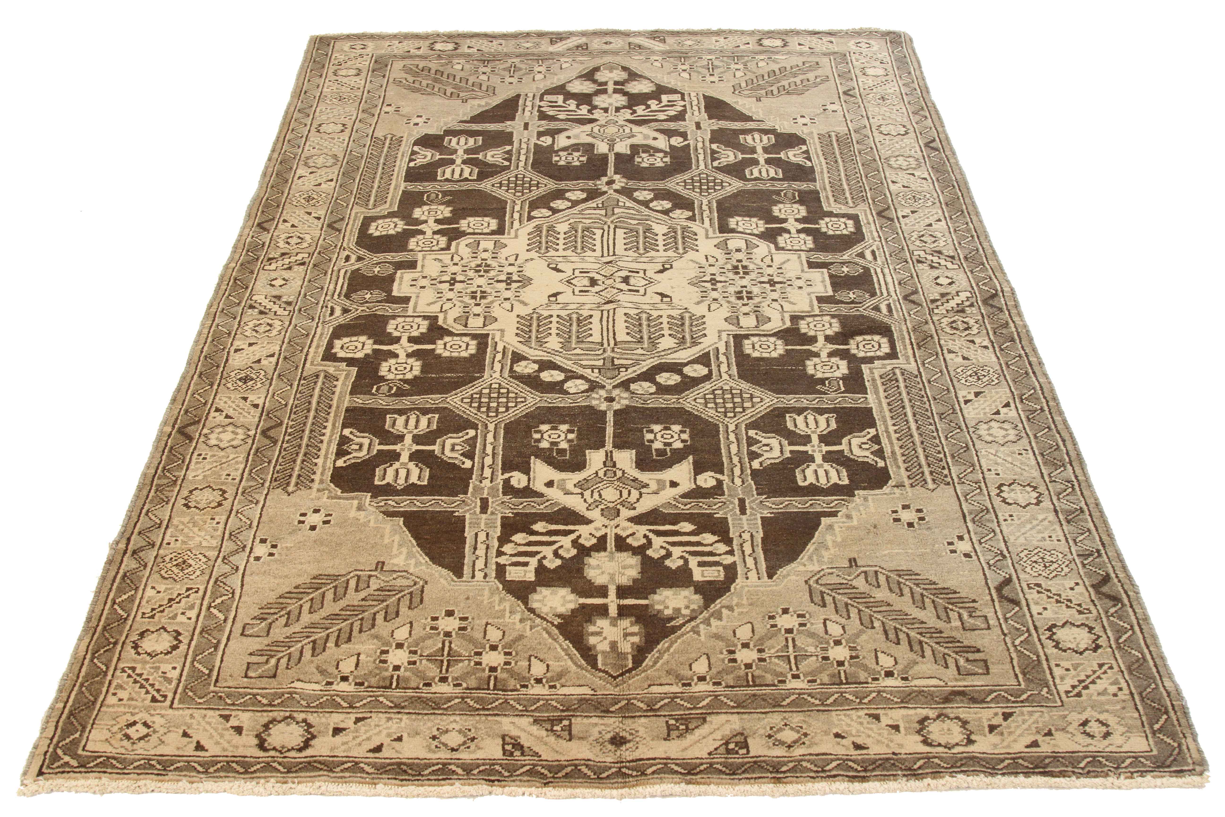 Thumbnail 3 for Antique Persian shahsavan Transitional Rug 51958