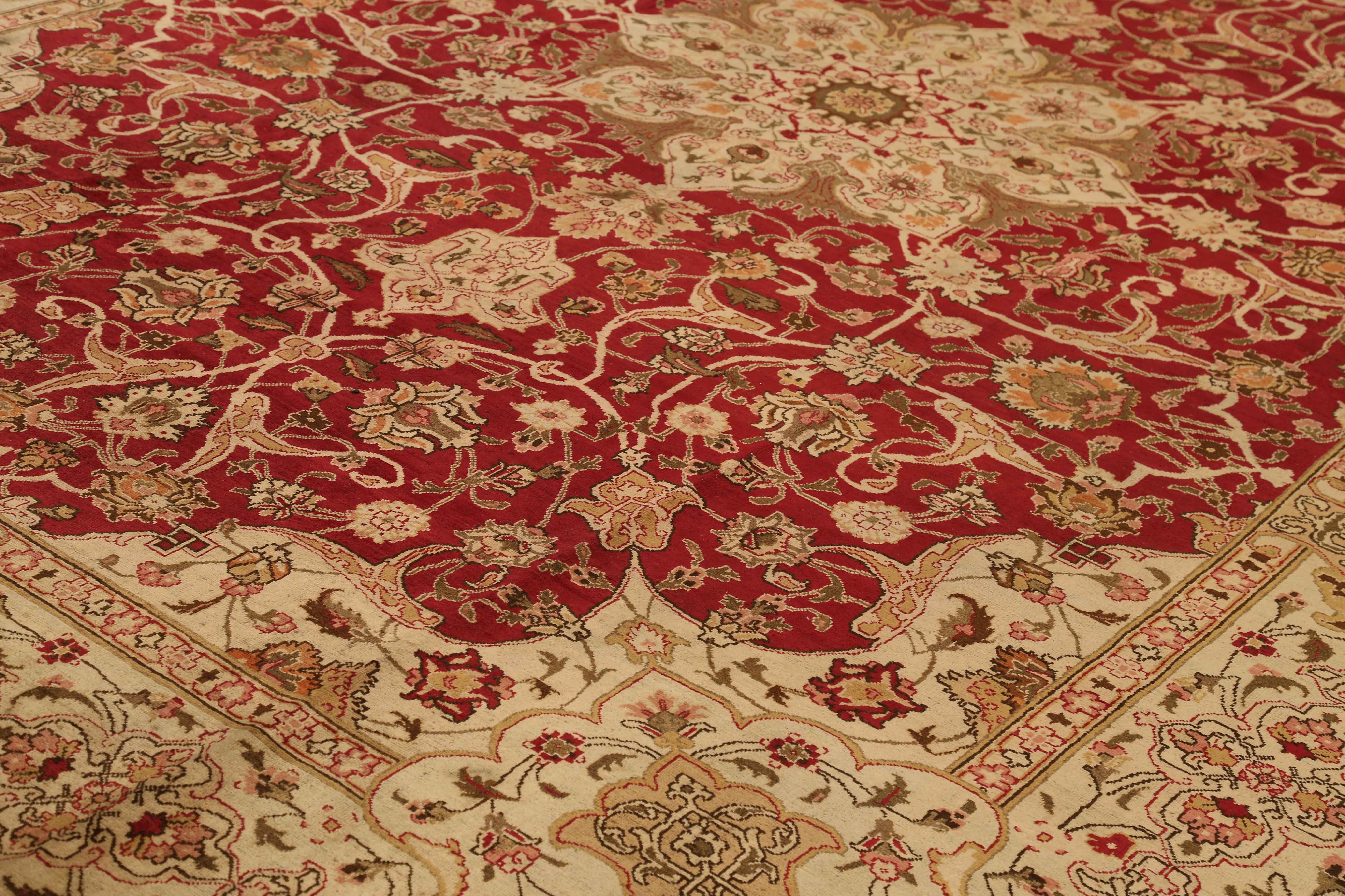 Thumbnail 4 for Antique Persian Mashad Traditional Rug 51981