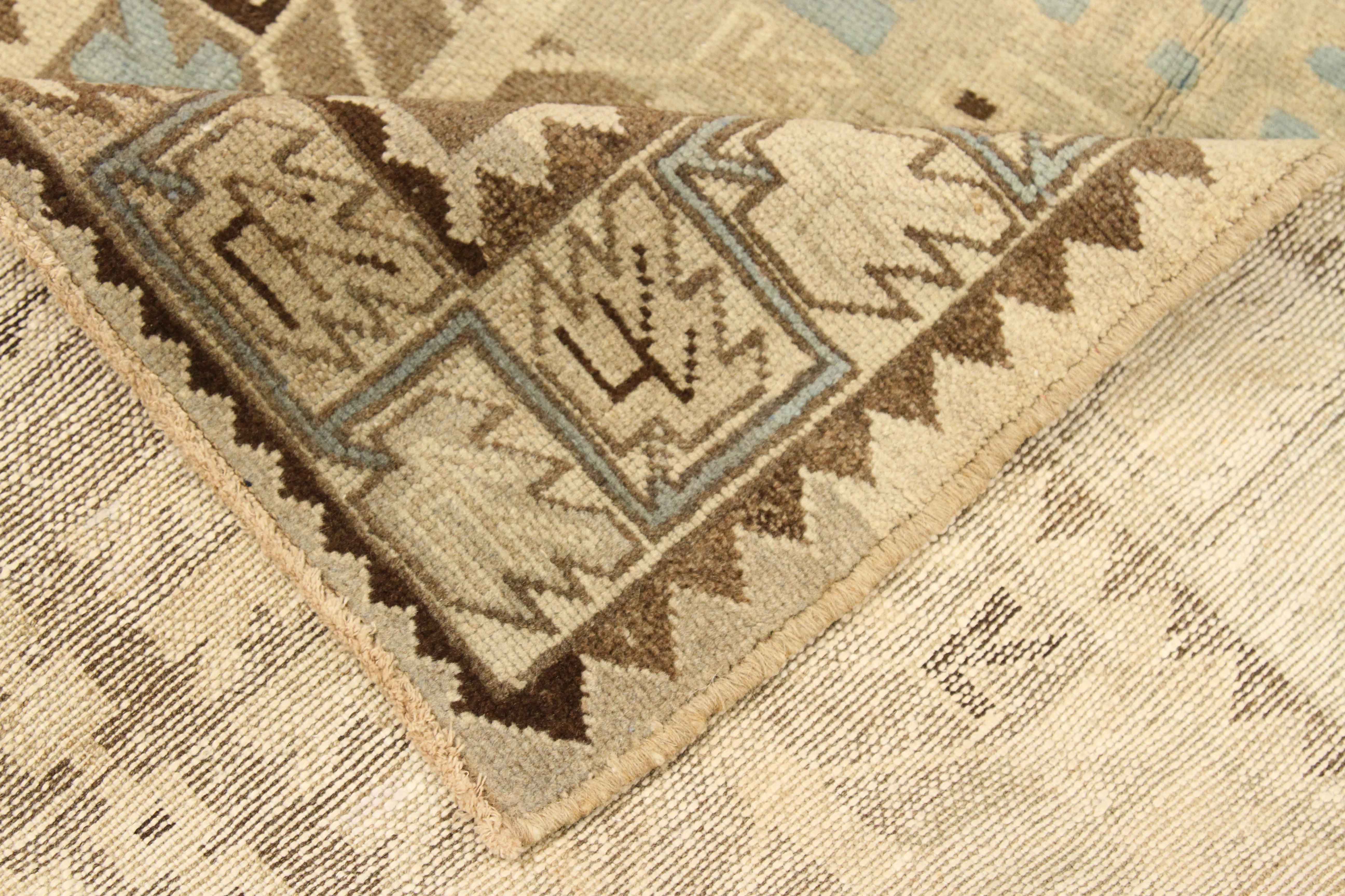 Thumbnail 2 for Antique Persian Saveh Transitional Rug 75717