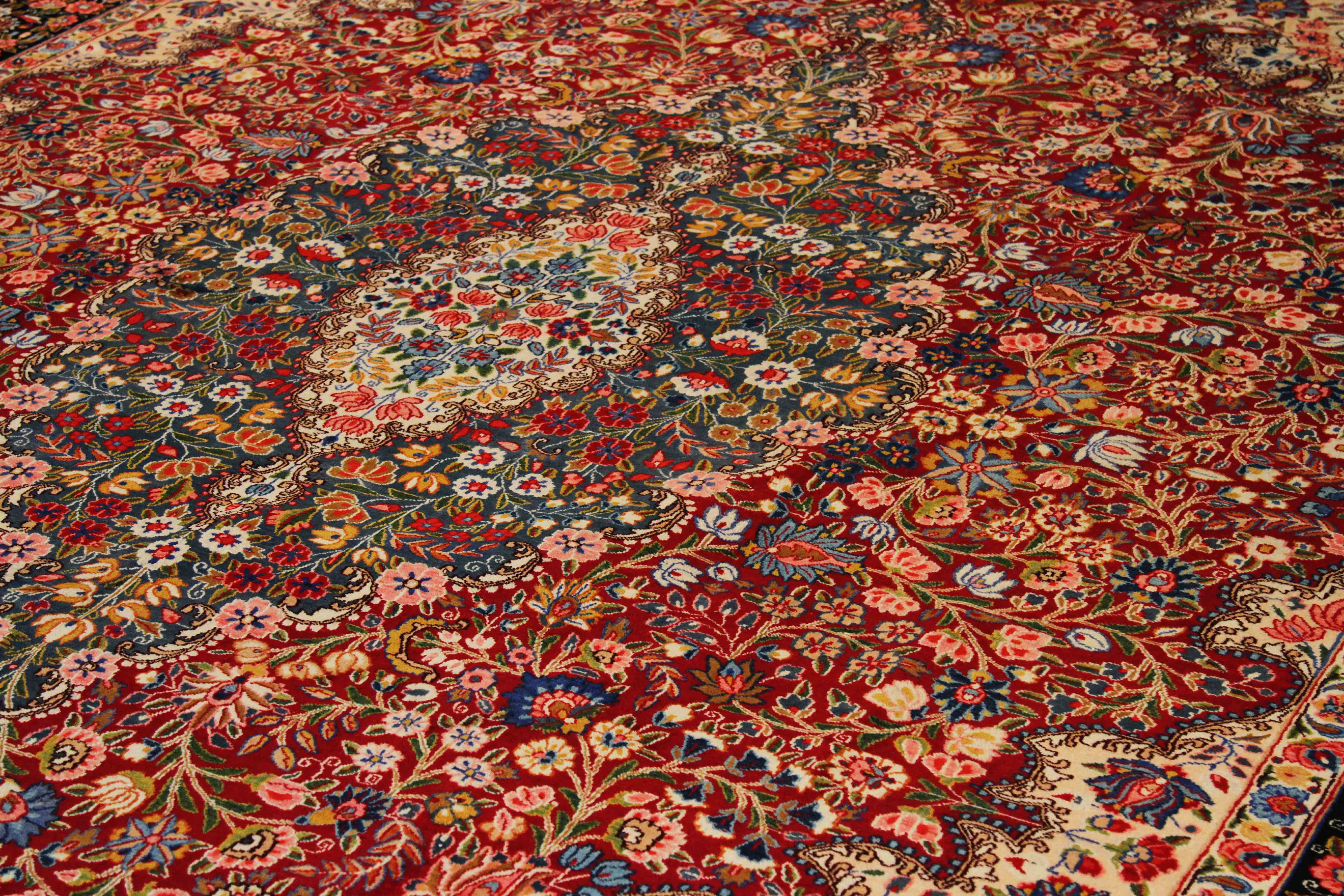 Thumbnail 3 for Antique Persian Traditional Rug 69931