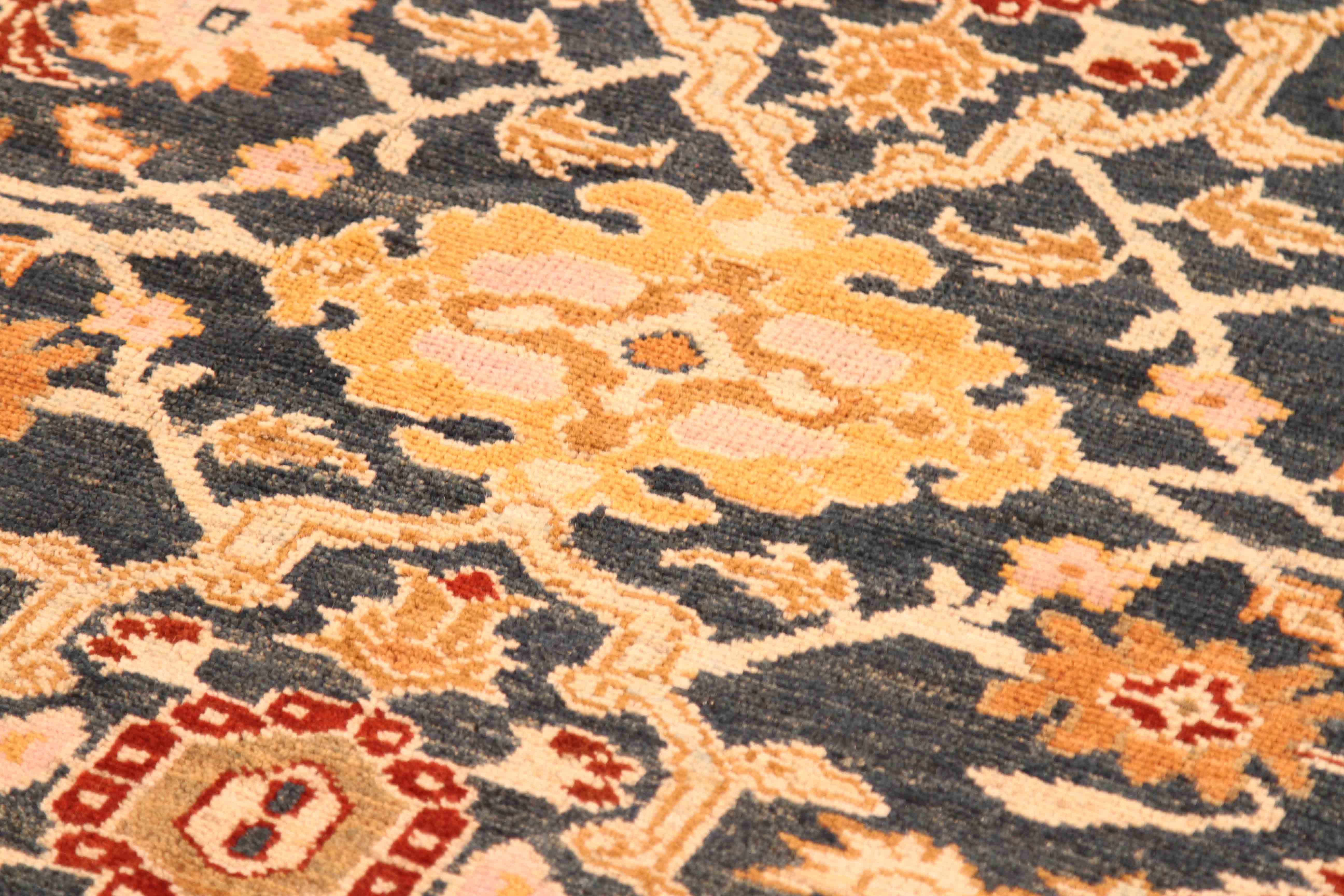 Thumbnail 14 for Persian Sultanabad Traditional Rug 69945