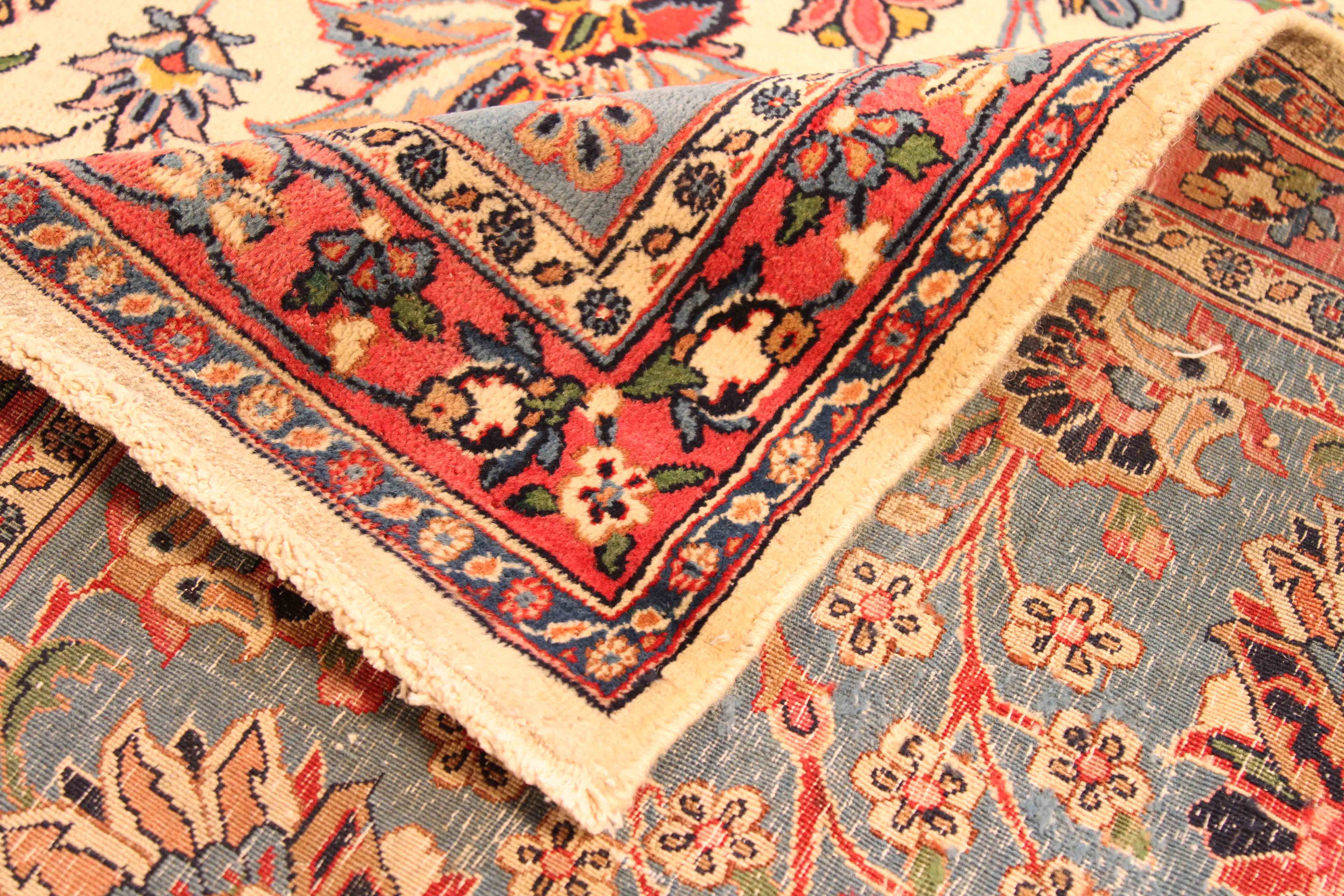 Thumbnail 3 for Antique Persian Kerman Traditional Rug 70040