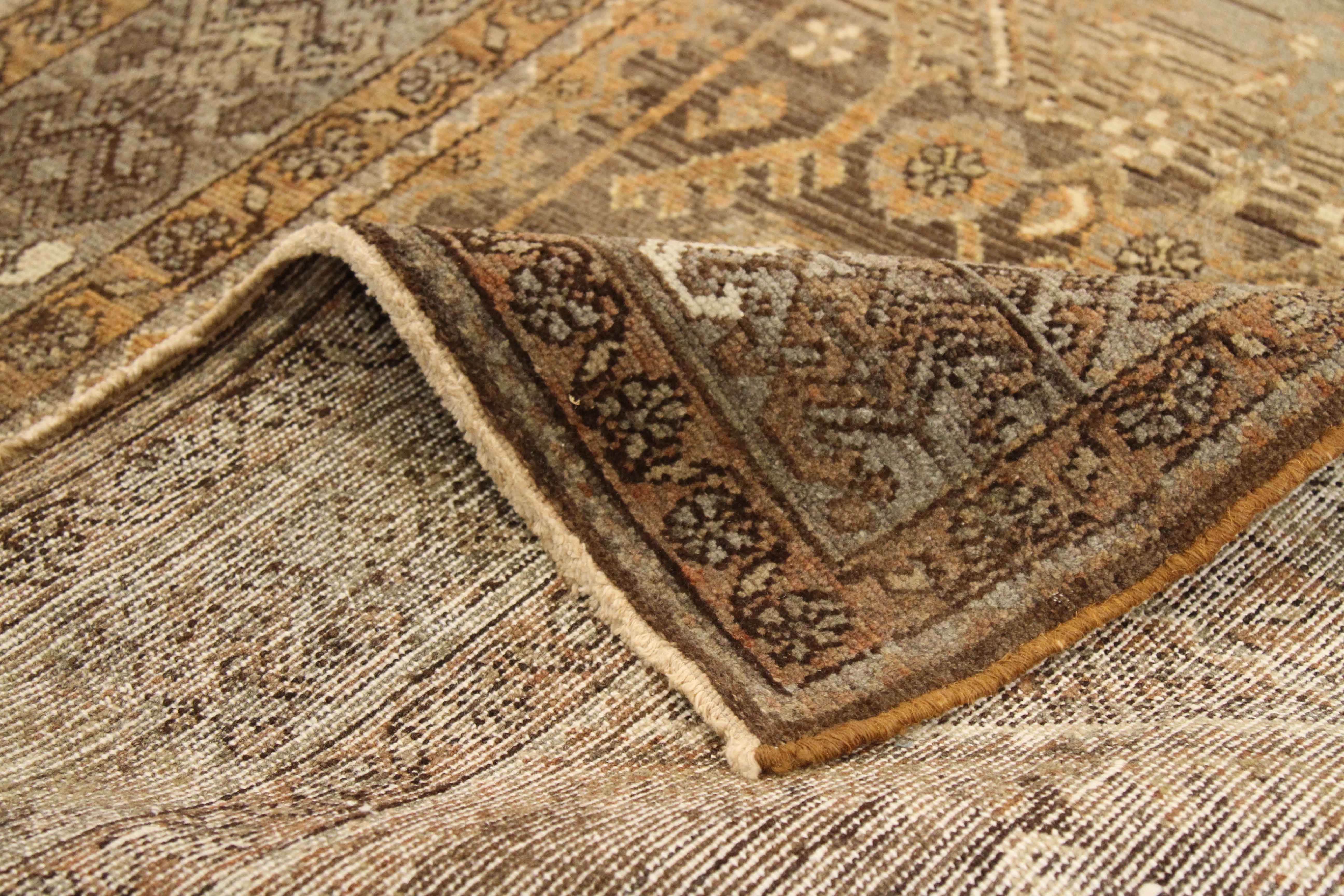 Thumbnail 2 for Antique Persian Saveh Traditional Rug 75819