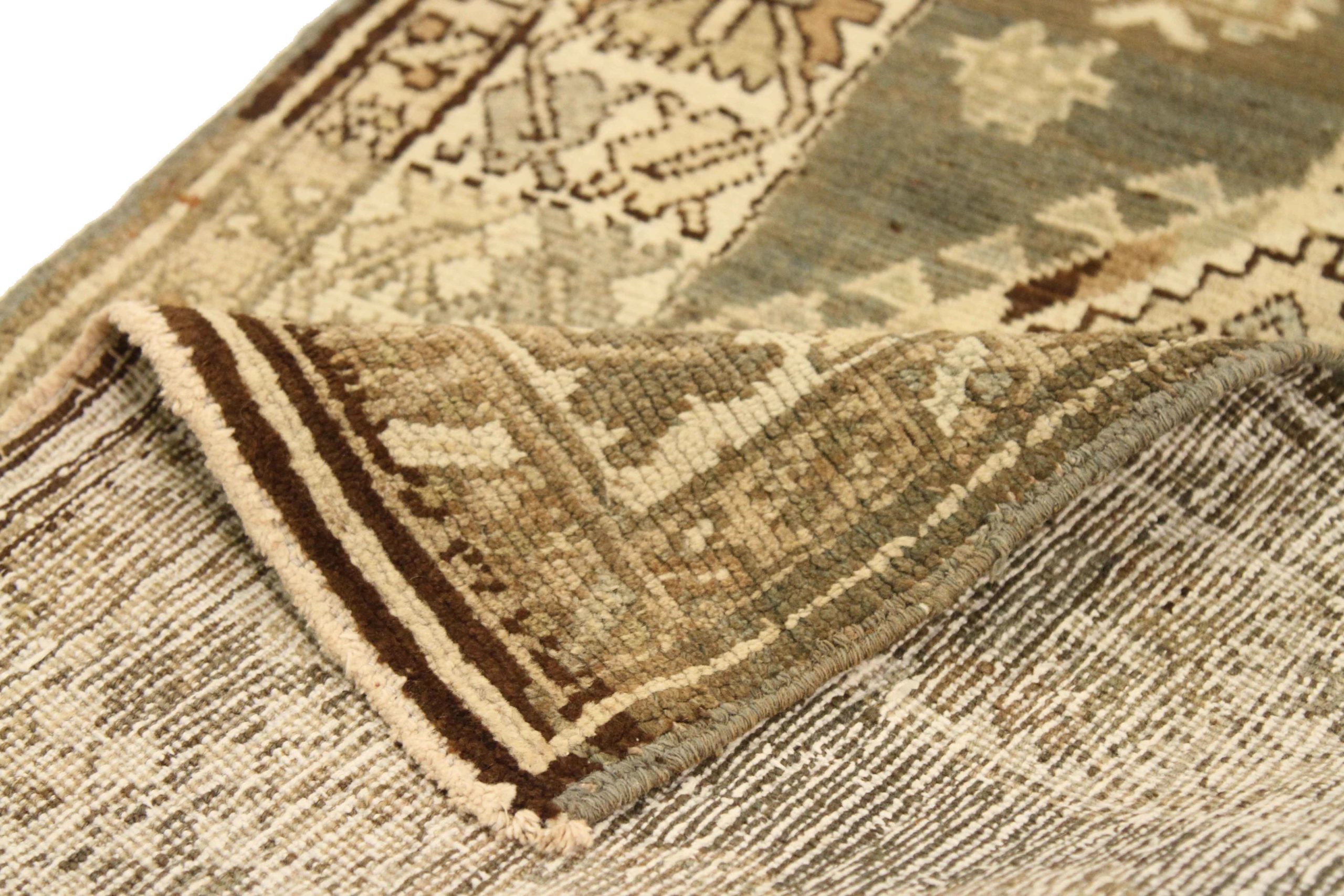 Thumbnail 3 for Antique Persian Heriz Traditional Rug 75835