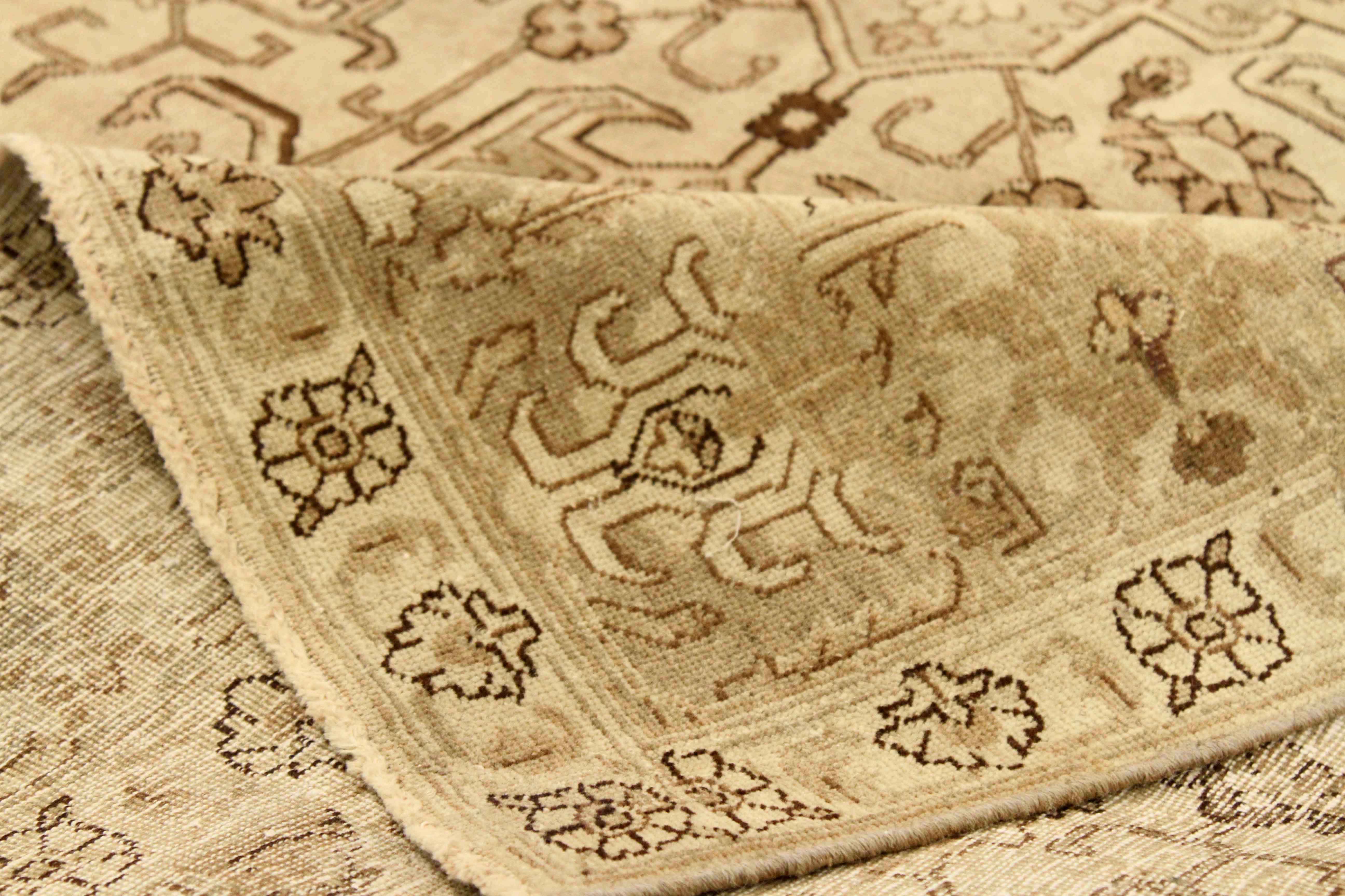 Thumbnail 4 for Antique Persian Tabriz Traditional Rug 75890