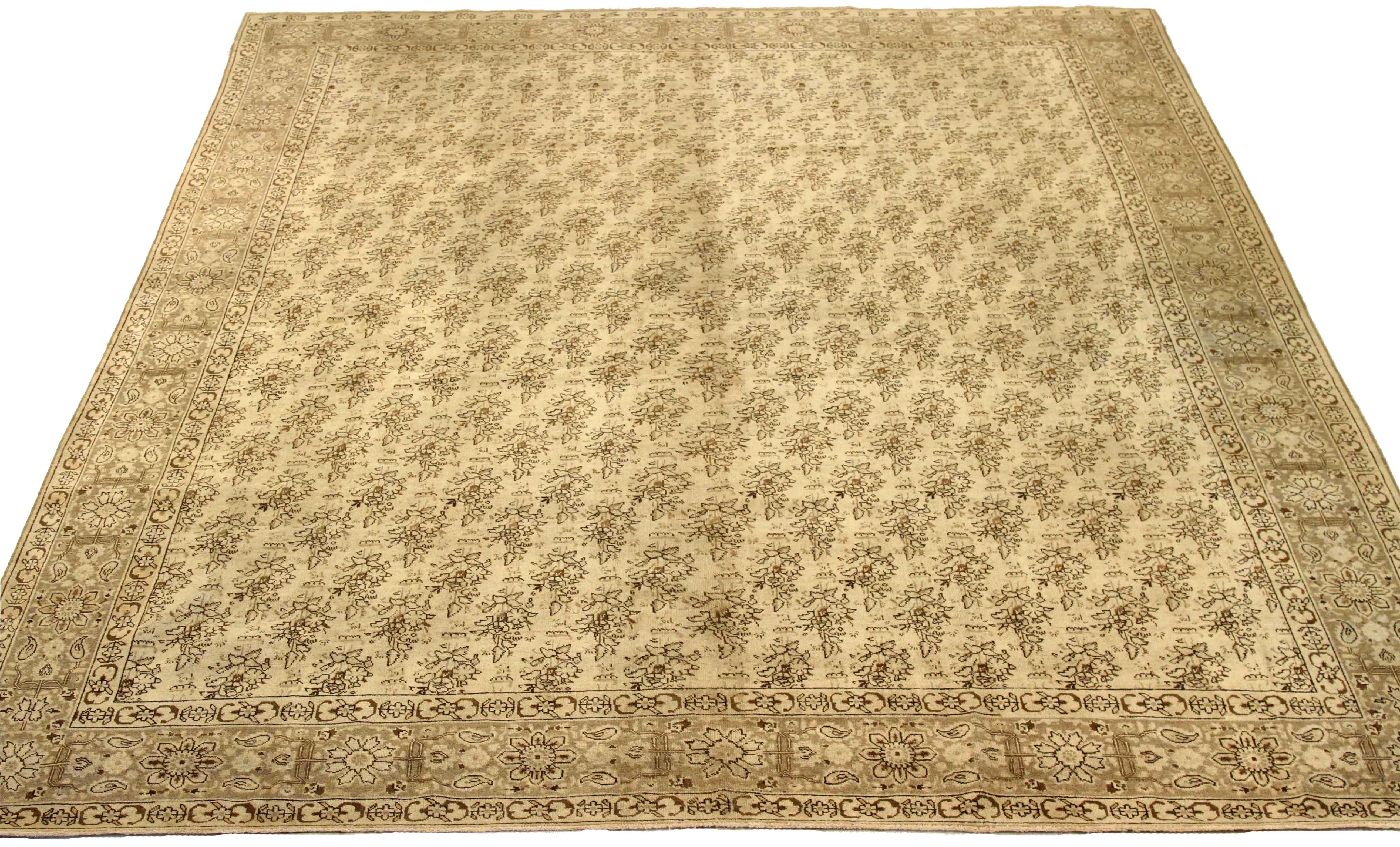 Thumbnail 7 for Antique Persian Tabriz Traditional Rug 75877