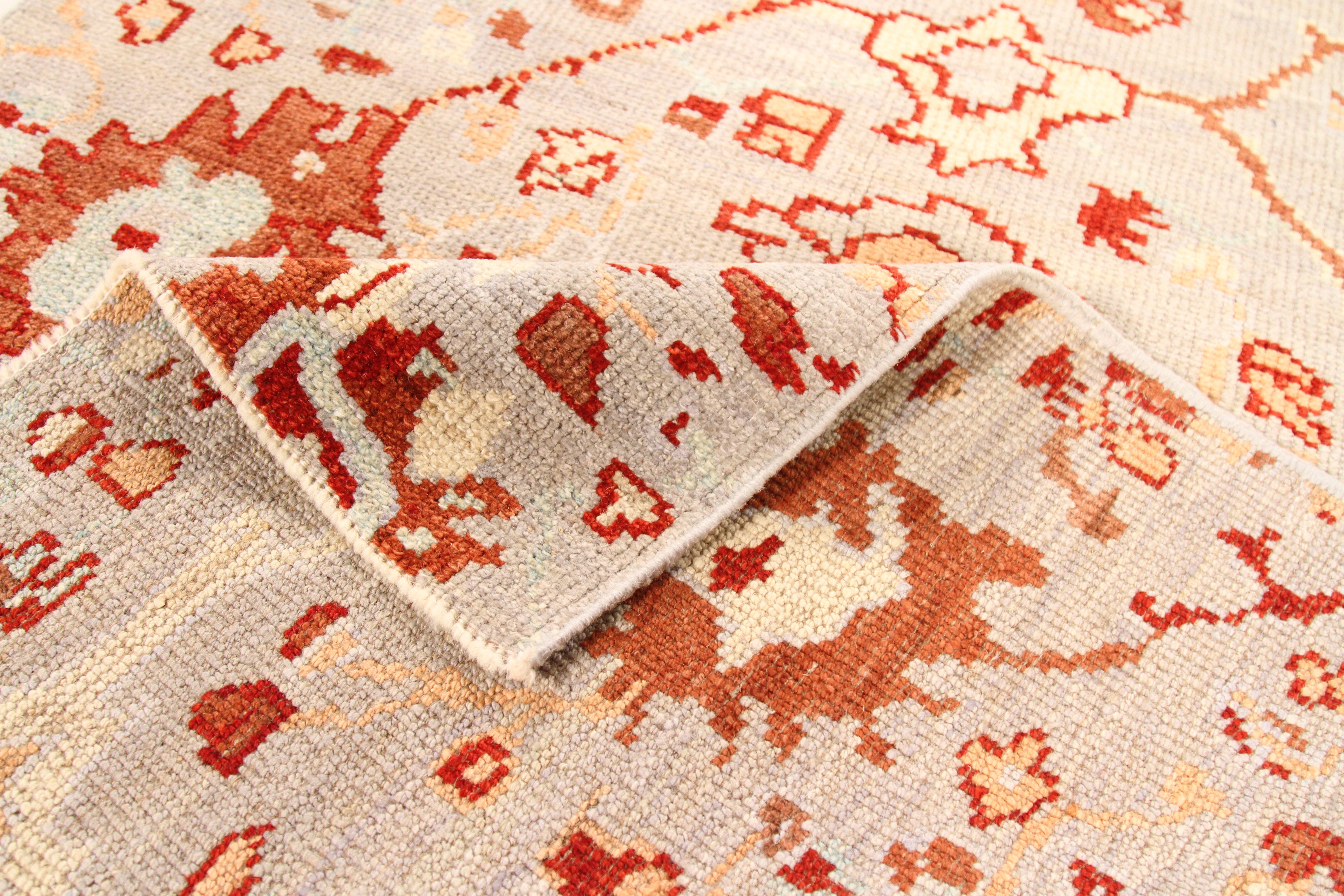 Thumbnail 5 for Persian Oushak Transitional Rug 70085