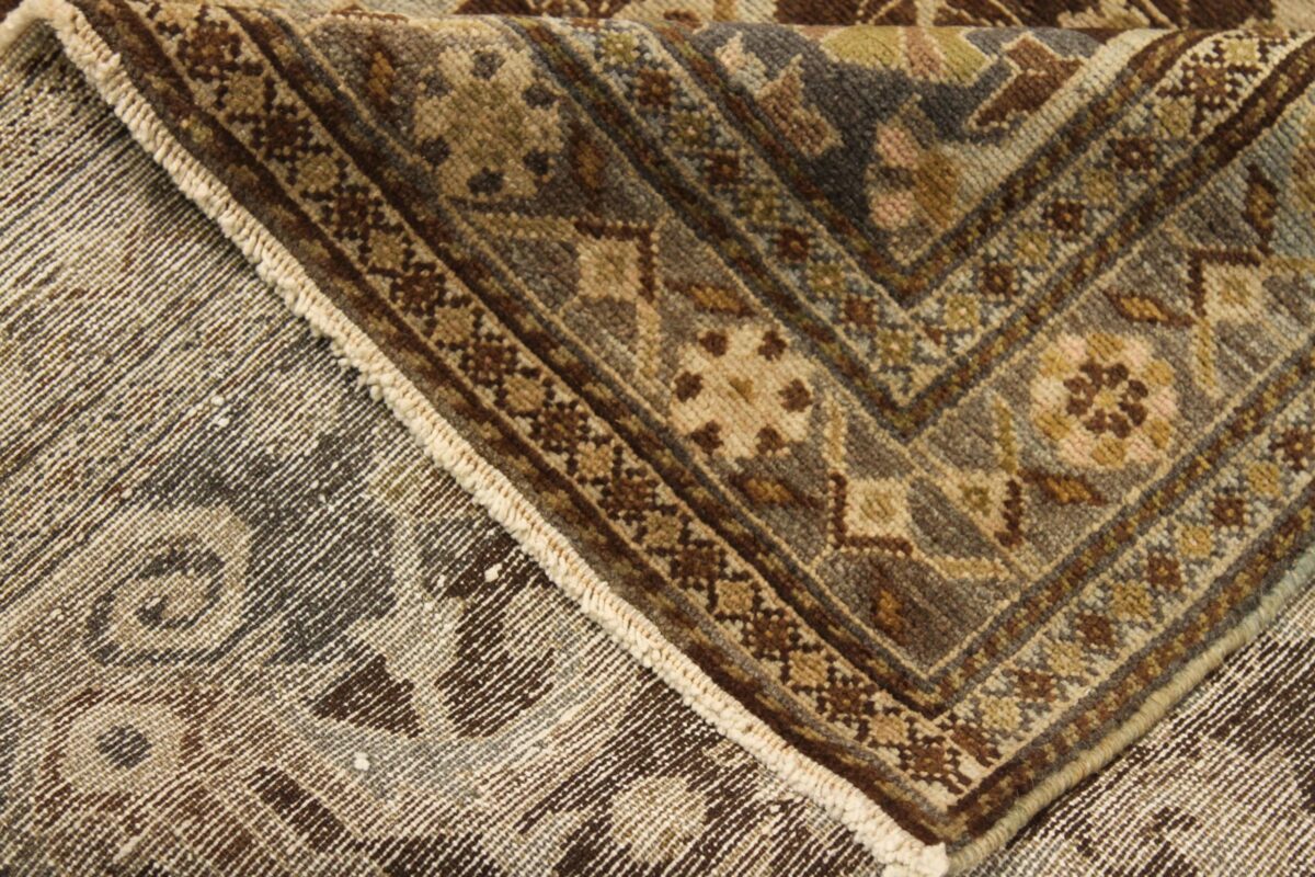 Thumbnail 11 for Antique Persian Malayer Traditional Rug 75911