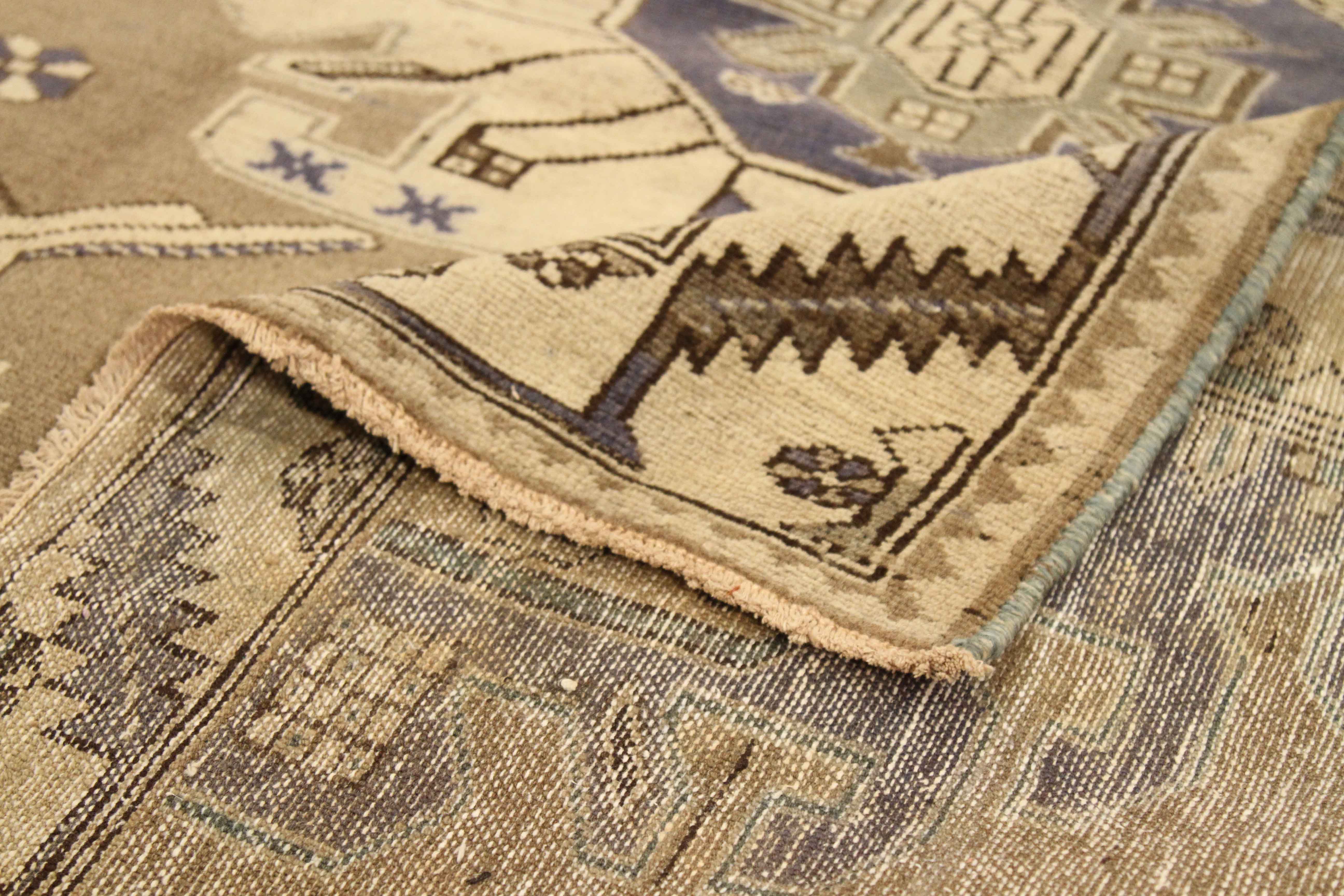 Thumbnail 2 for Antique Persian Saveh Traditional Rug 76025