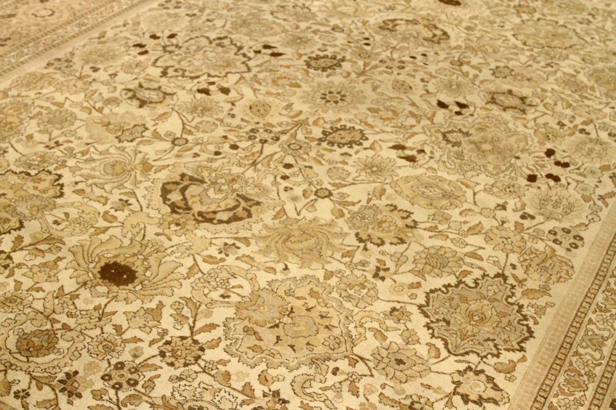 Thumbnail 14 for Antique Persian Tabriz Traditional Rug 76016