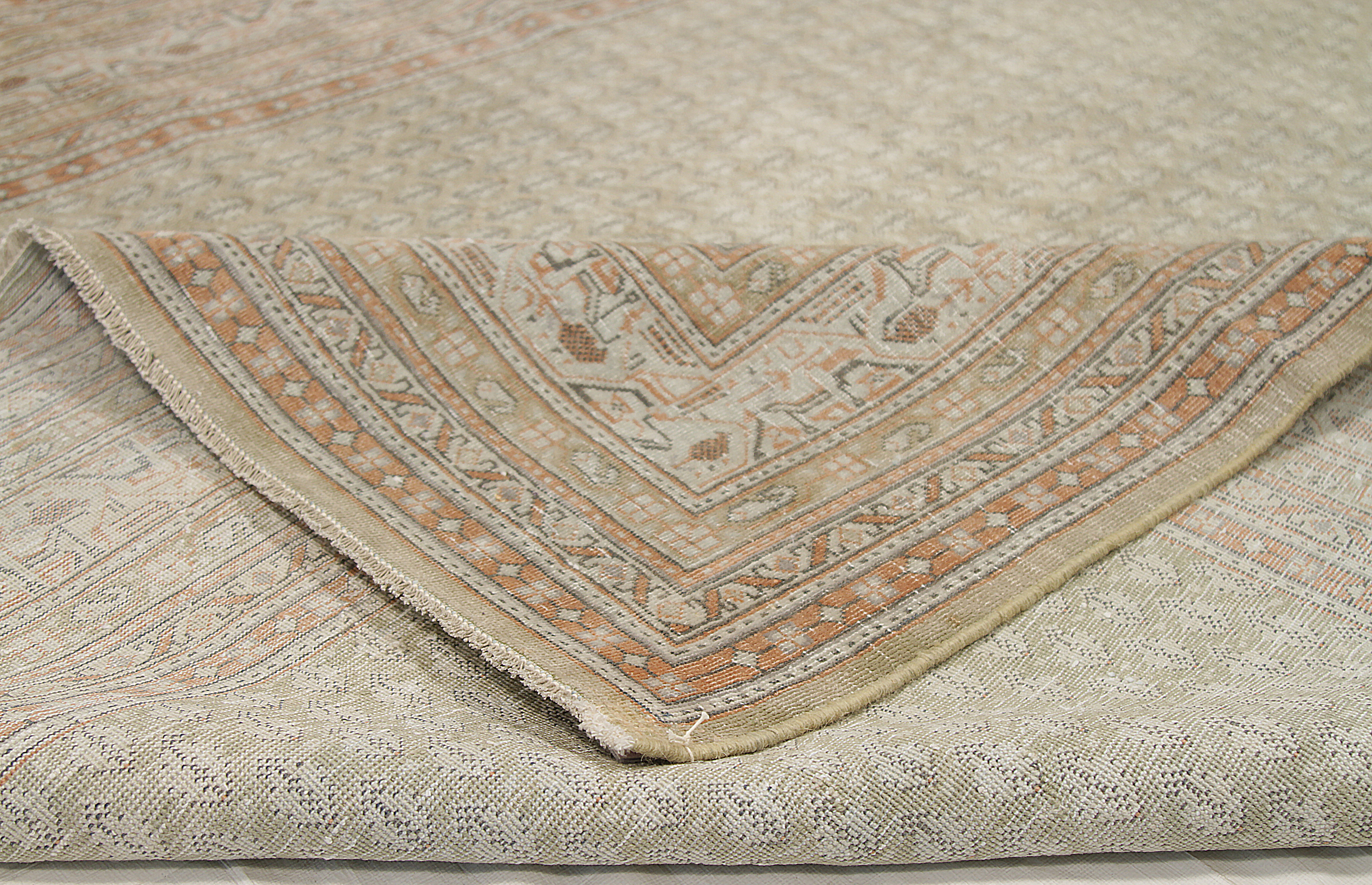 Thumbnail 3 for Antique Persian Mahal Transitional Rug 92553