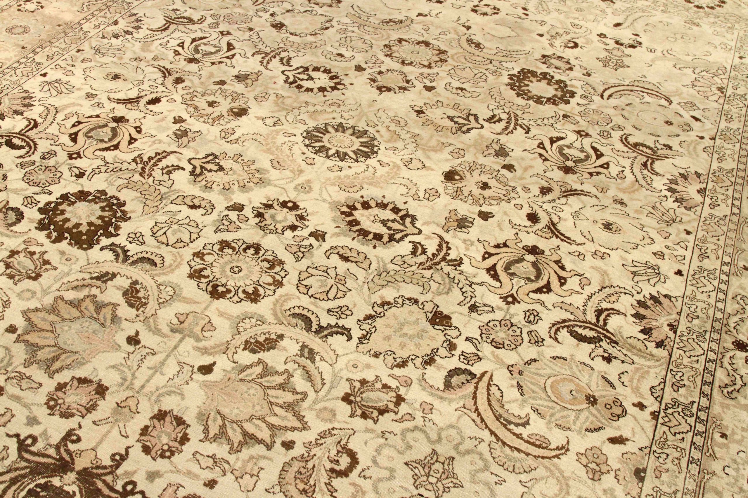 Thumbnail 6 for Antique Persian Tabriz Traditional Rug 76043