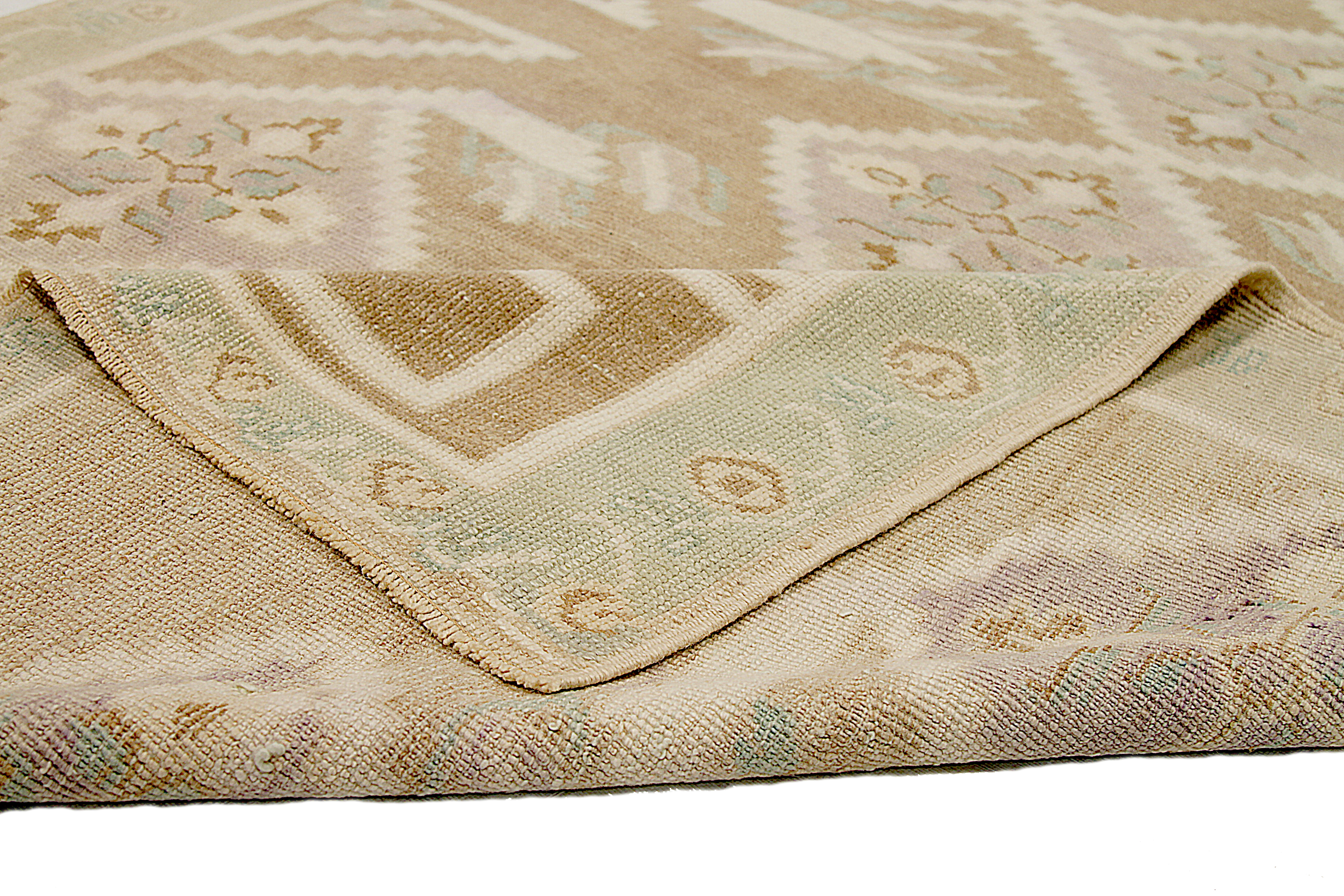 Thumbnail 4 for Antique Turkey Traditional Rug 92515