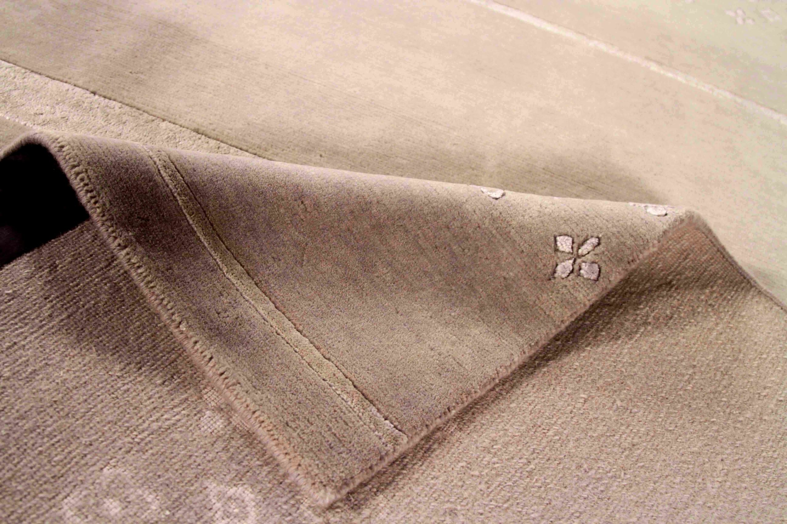 Thumbnail 3 for India Modern / Contemporary Rug 88037