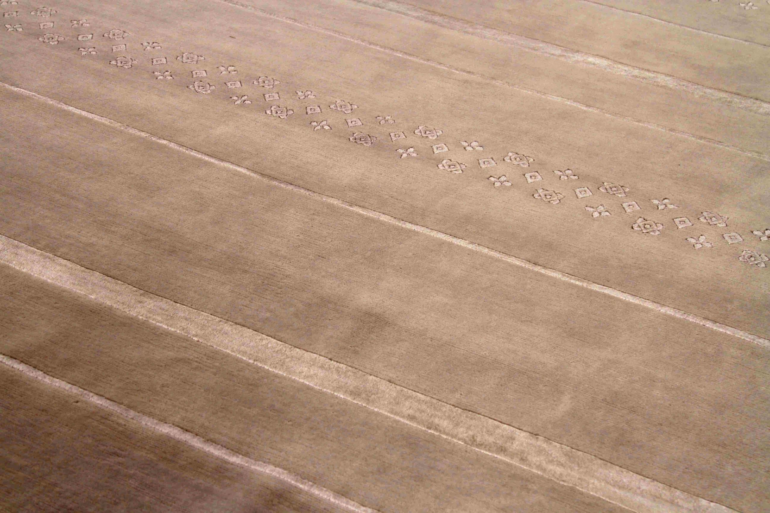 Thumbnail 2 for India Modern / Contemporary Rug 88037