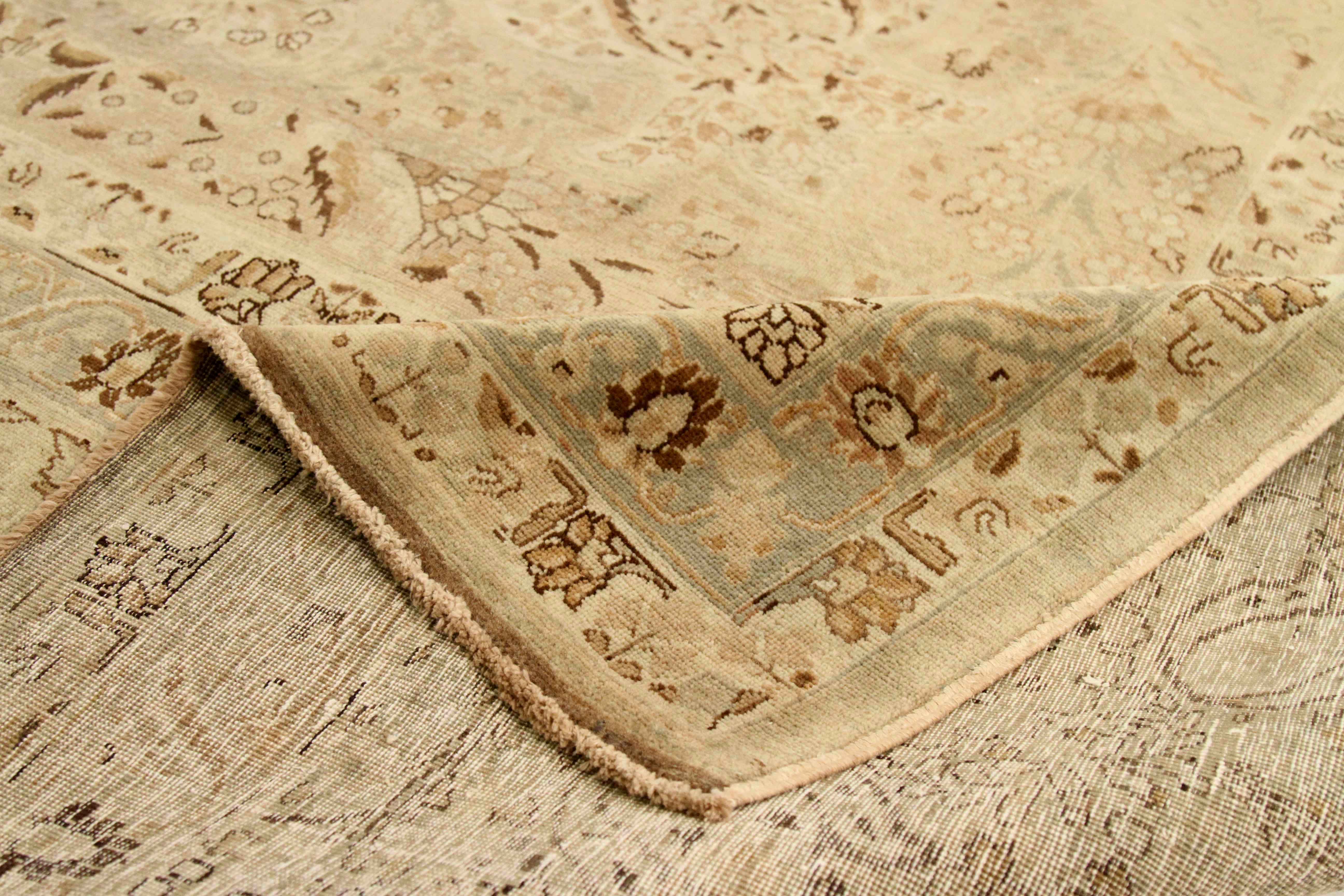 Thumbnail 4 for Antique Persian Tabriz Traditional Rug 76055