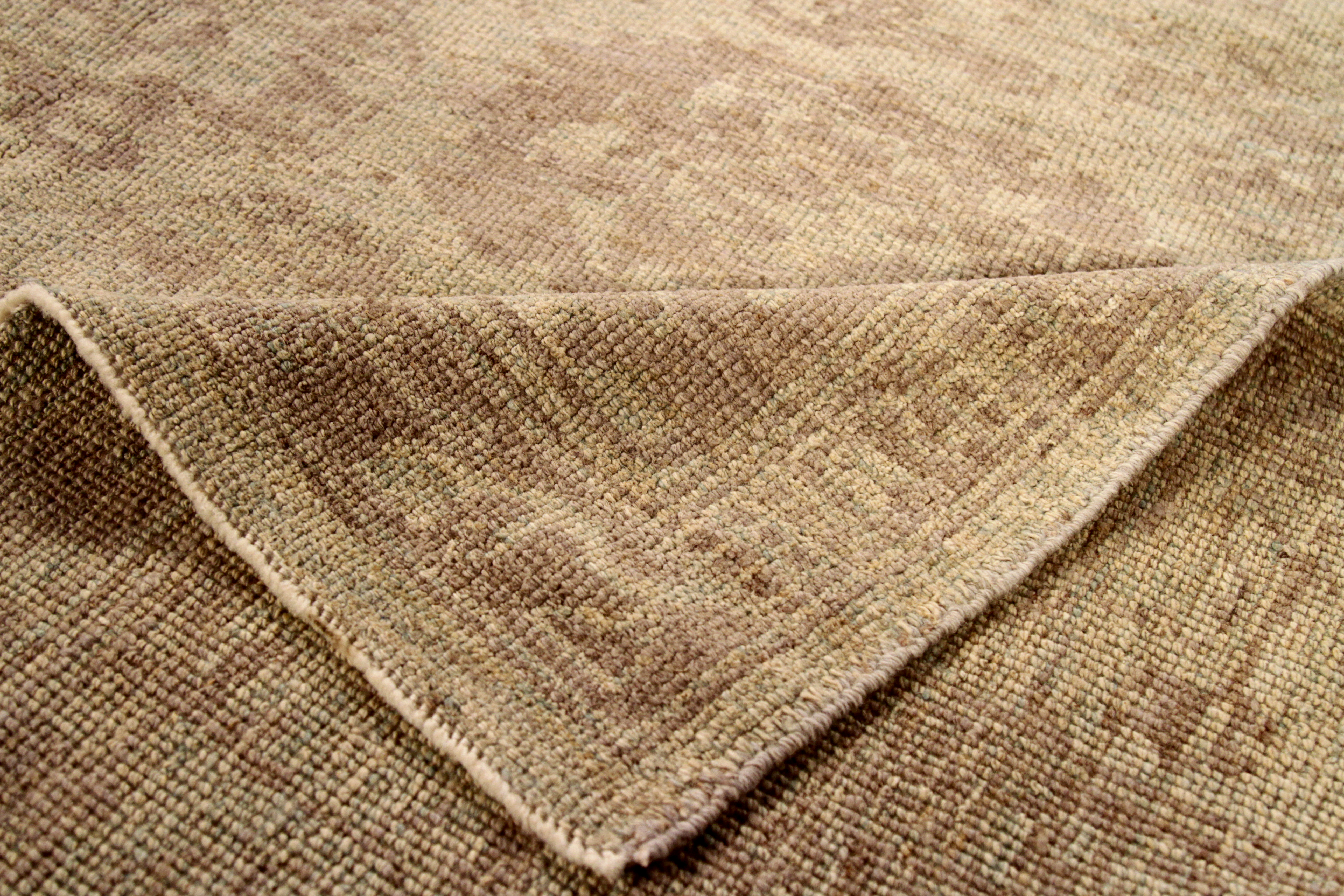 Thumbnail 2 for Persian Oushak Transitional Rug 88078