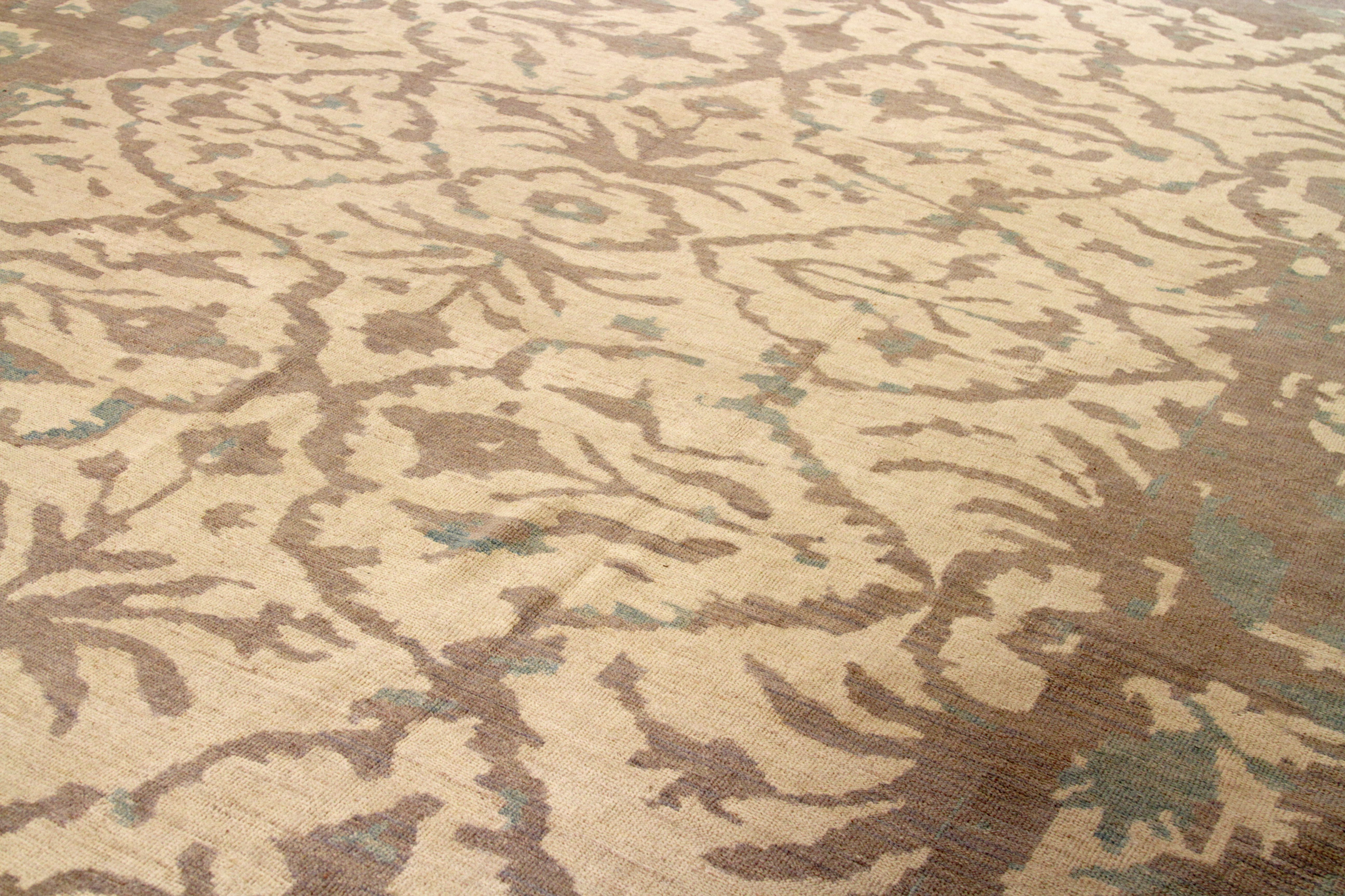 Thumbnail 5 for Persian Oushak Transitional Rug 88067