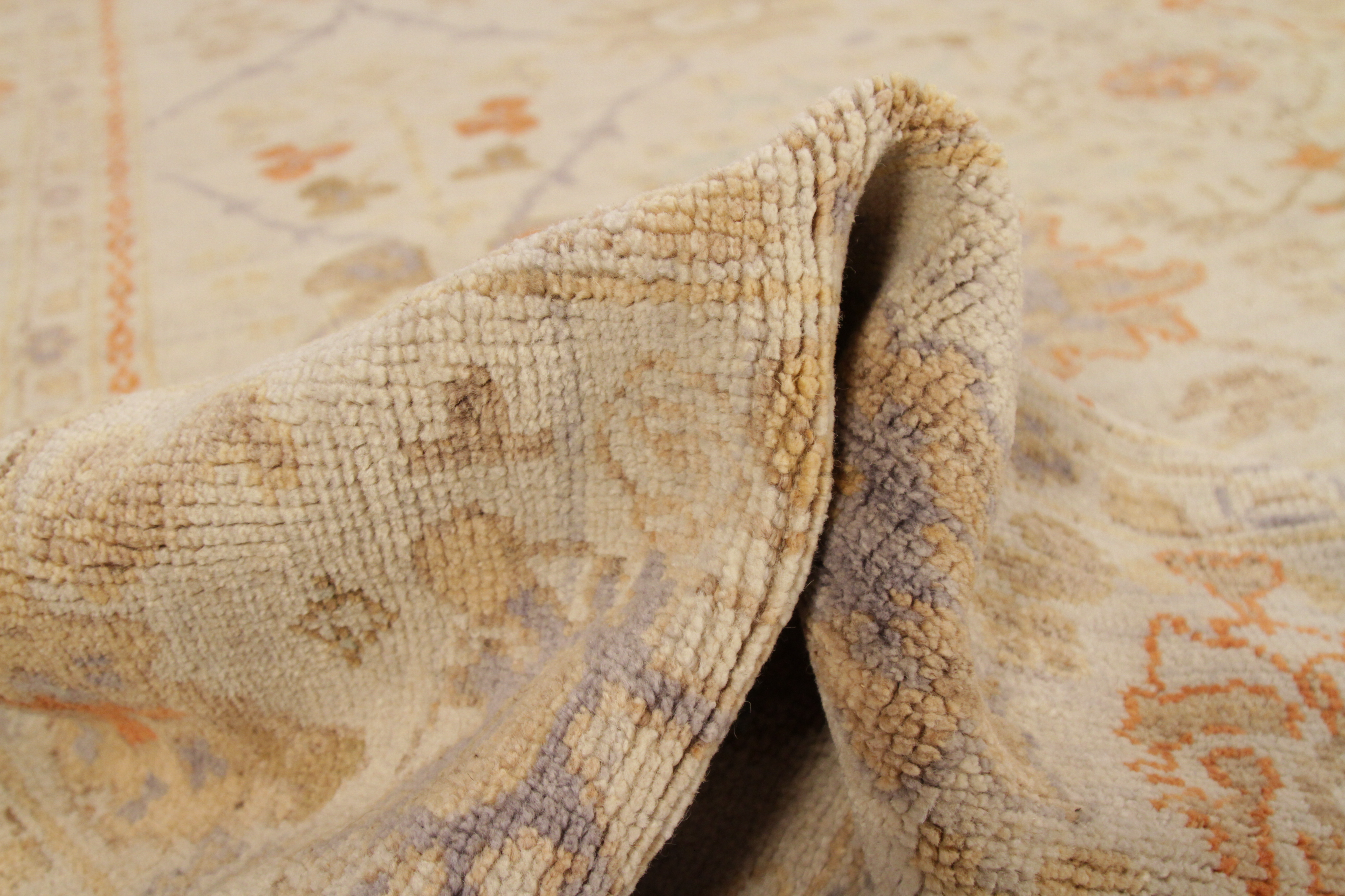 Thumbnail 4 for Persian Oushak Transitional Rug 88085