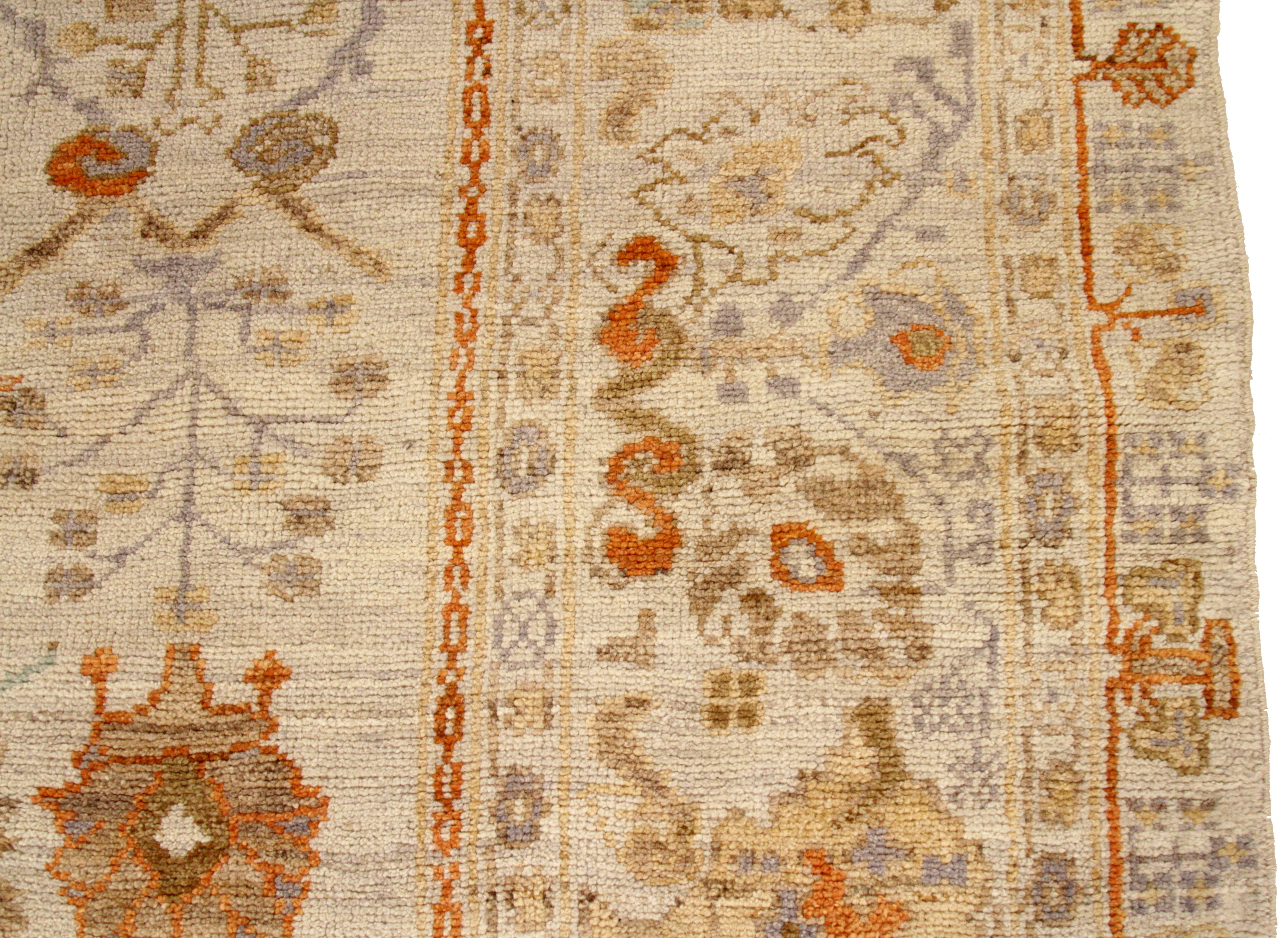 Thumbnail 5 for Persian Oushak Transitional Rug 88085