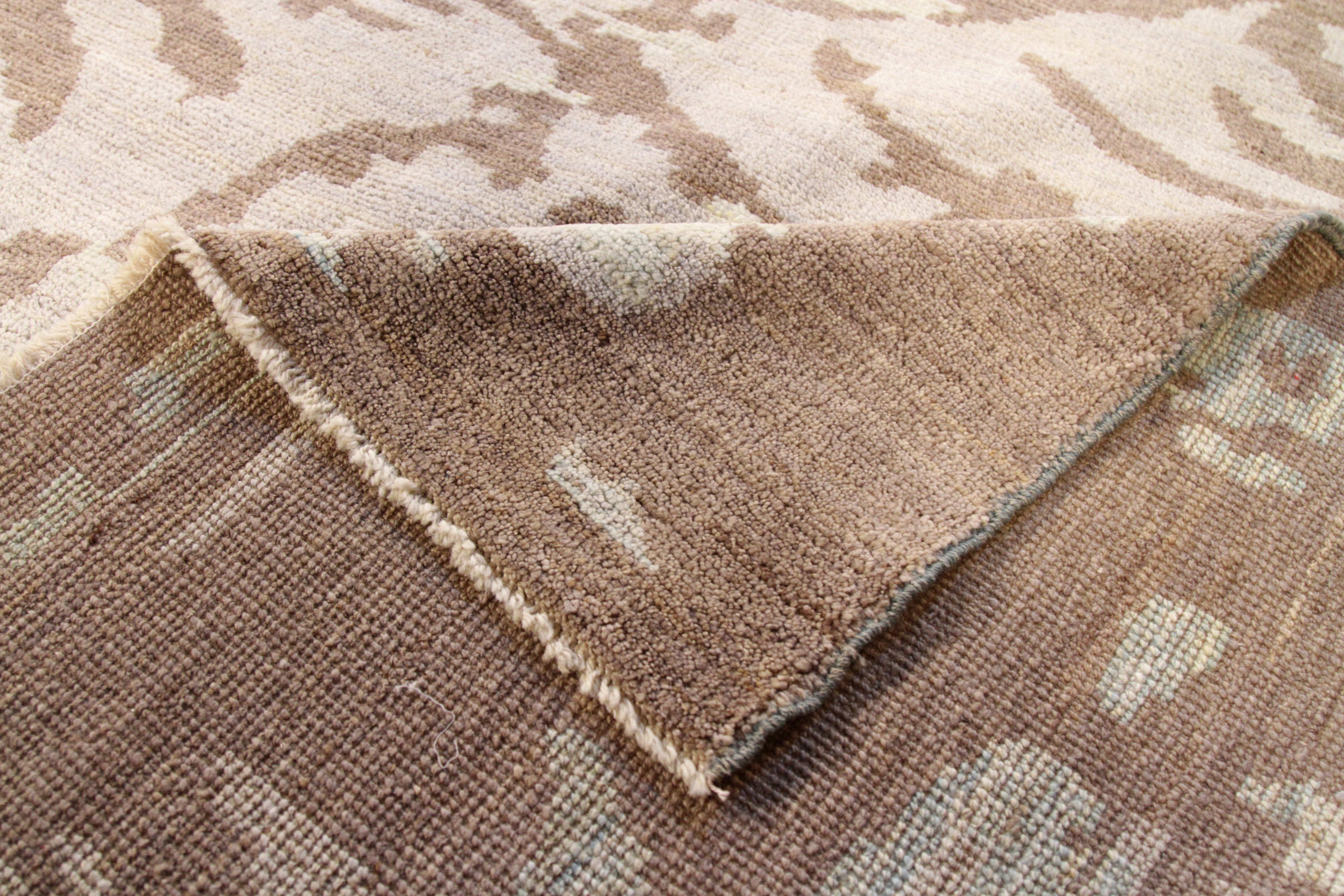 Thumbnail 3 for Persian Oushak Transitional Rug 88072