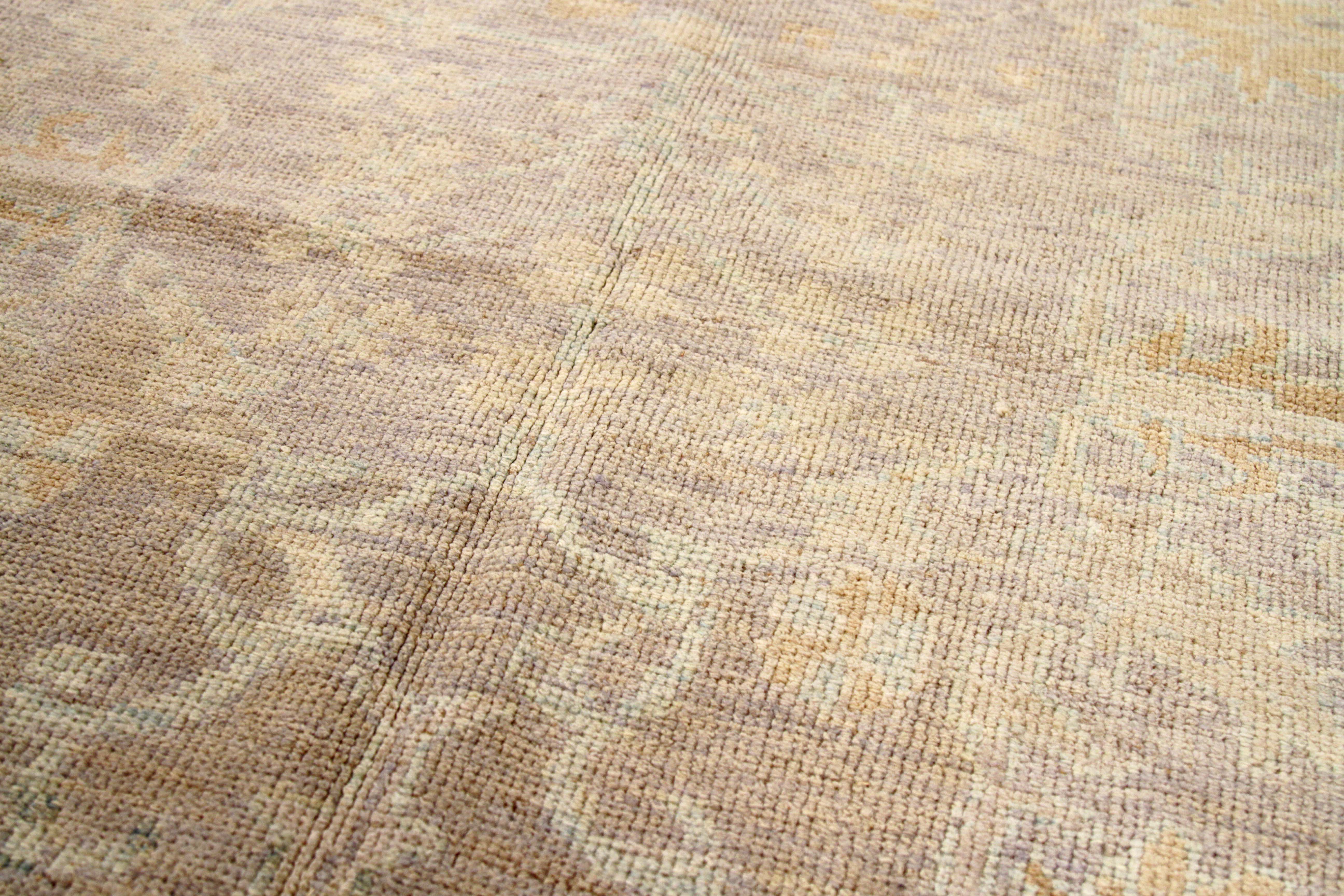 Thumbnail 4 for Persian Oushak Transitional Rug 88119