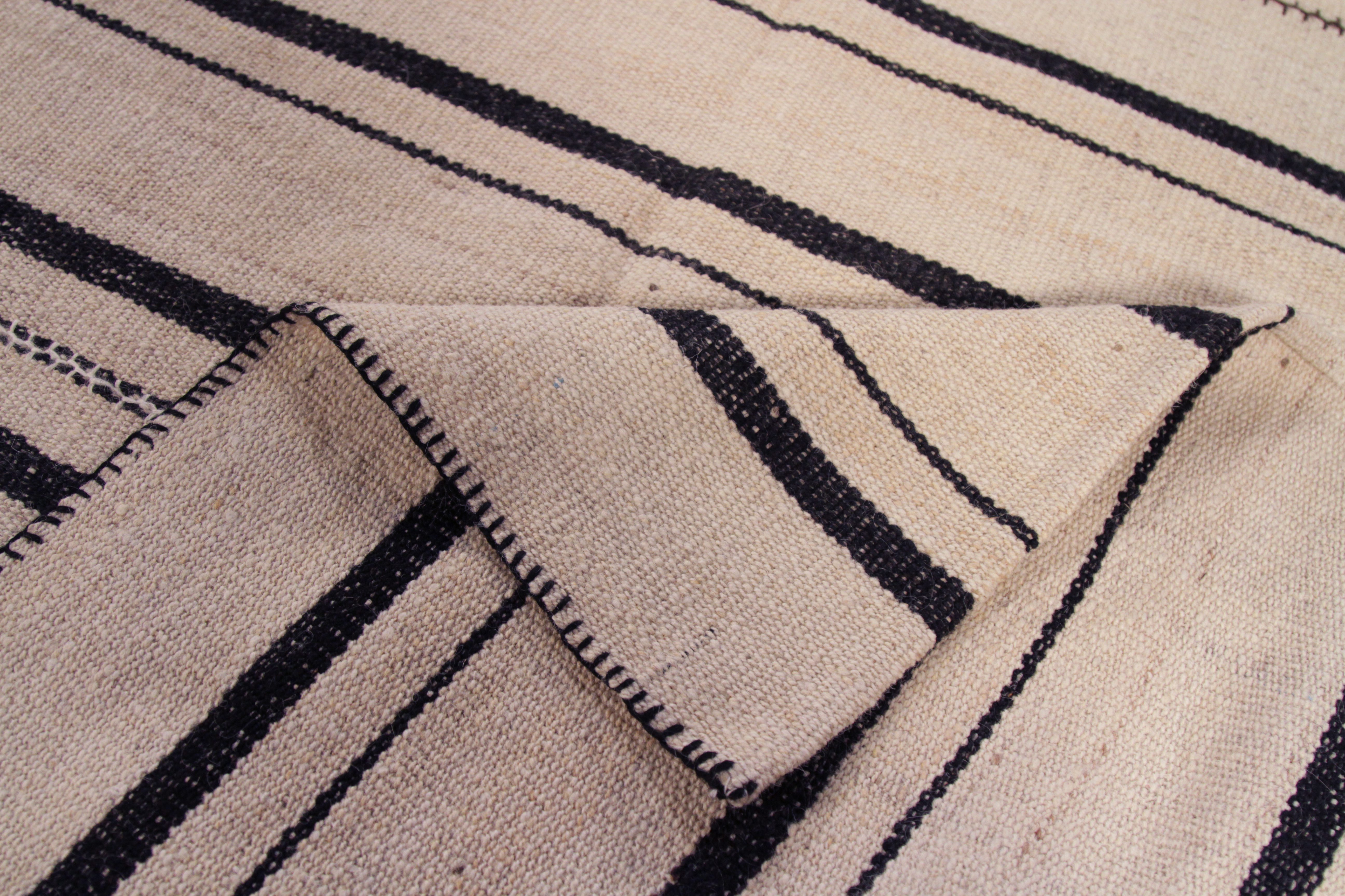 Thumbnail 8 for Persian Transitional Rug 69481