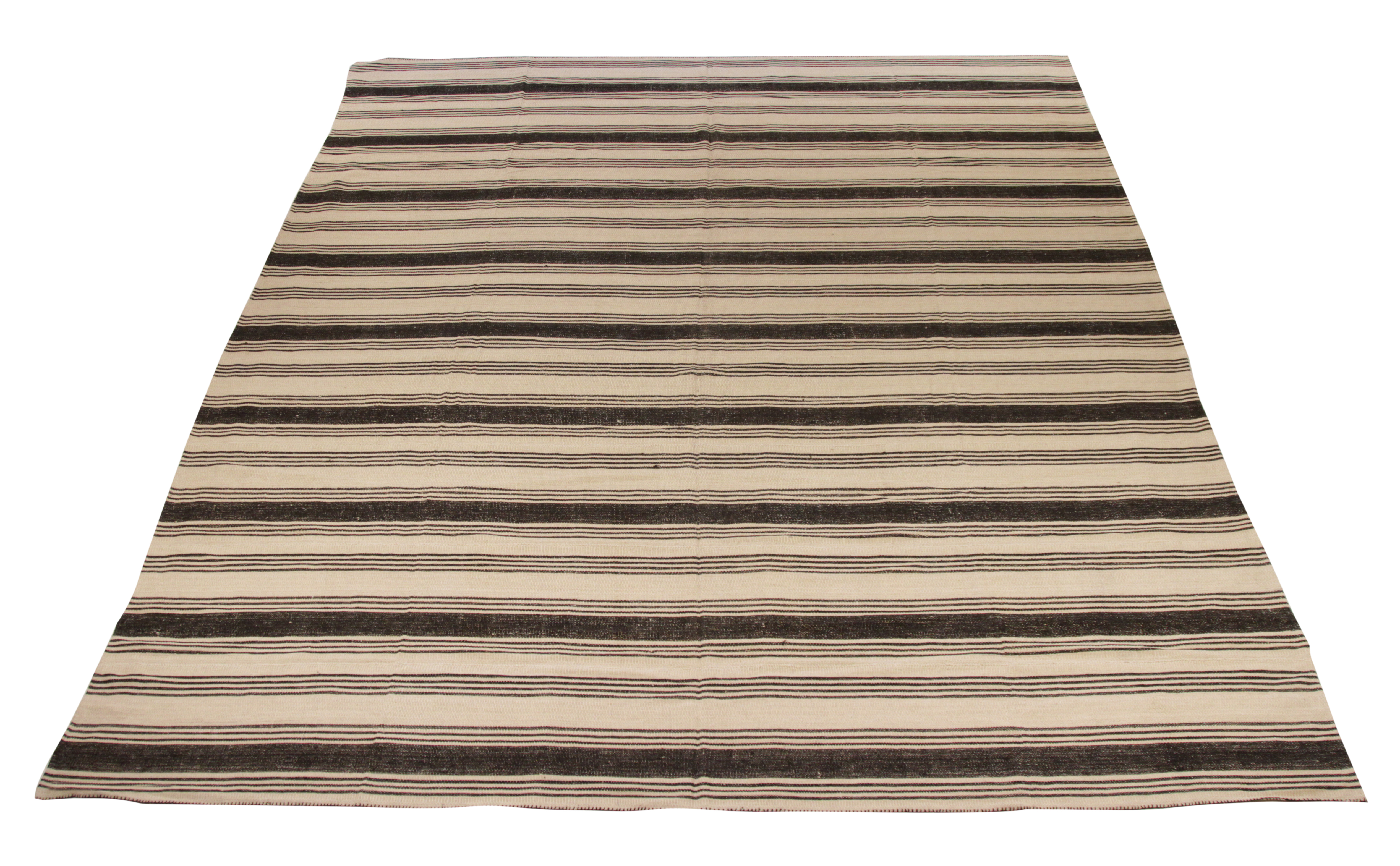 Thumbnail 3 for Persian Transitional Rug 69483