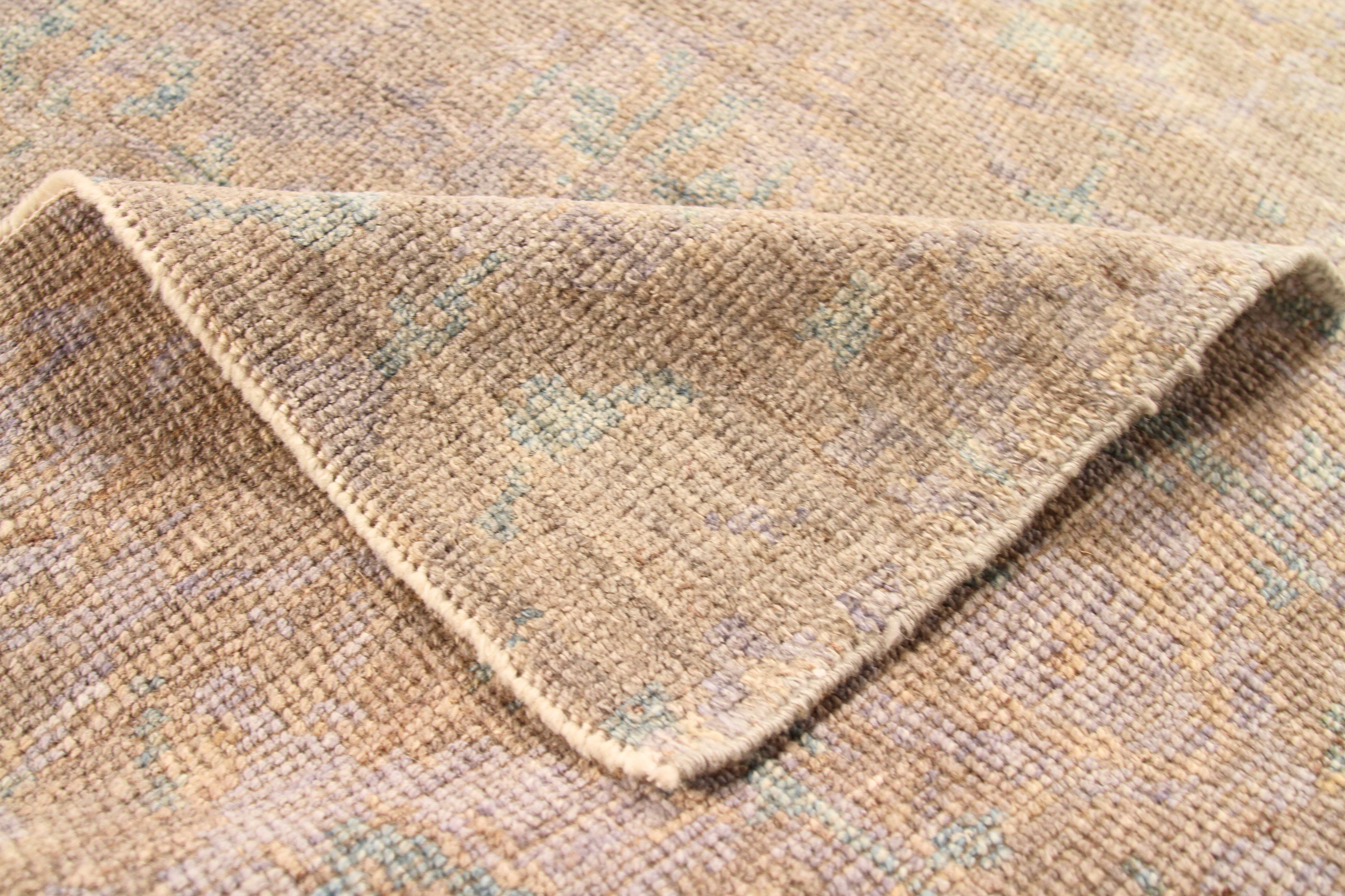 Thumbnail 7 for Persian Oushak Transitional Rug 70222