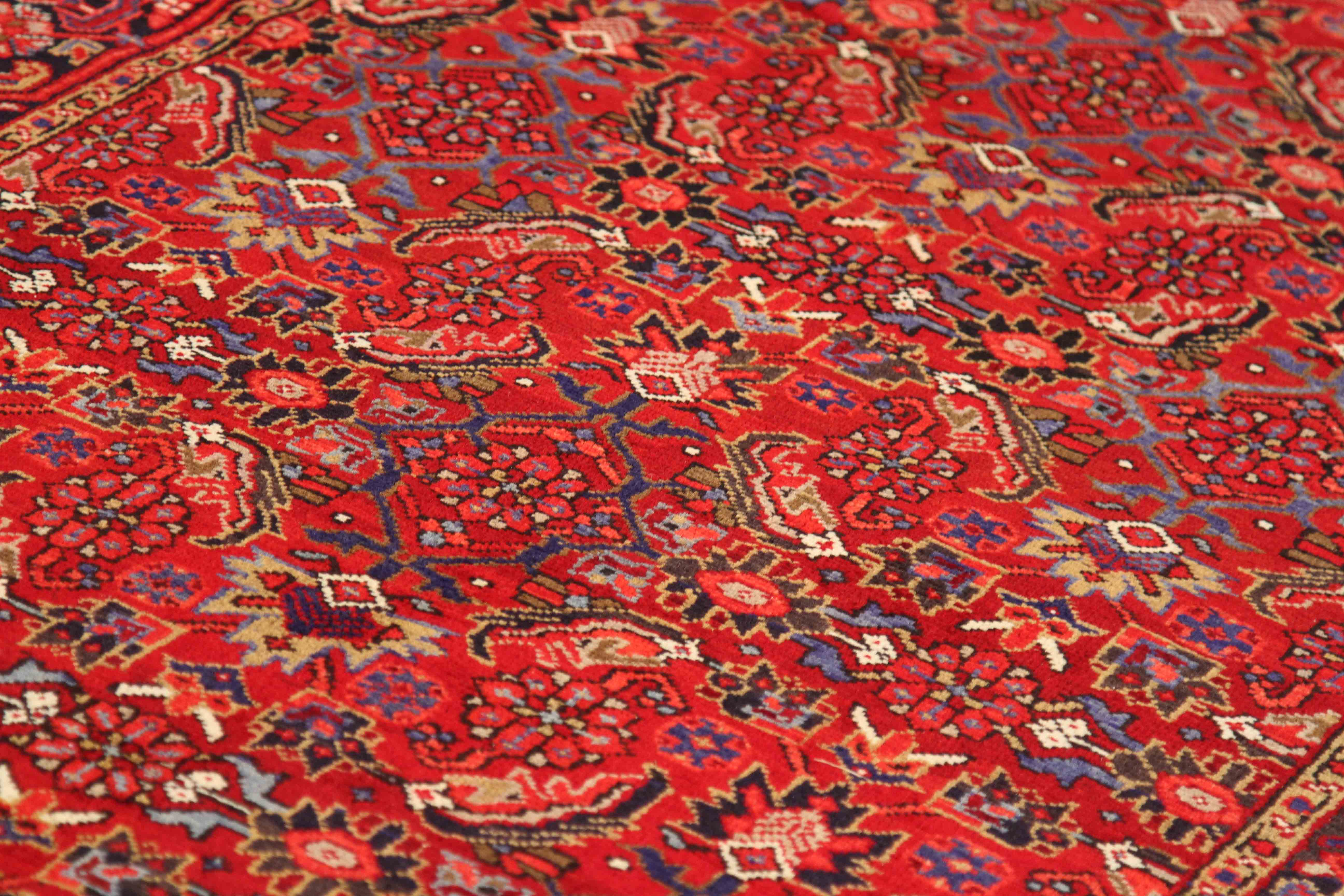 Thumbnail 5 for Antique Persian Heriz Traditional Rug 70204