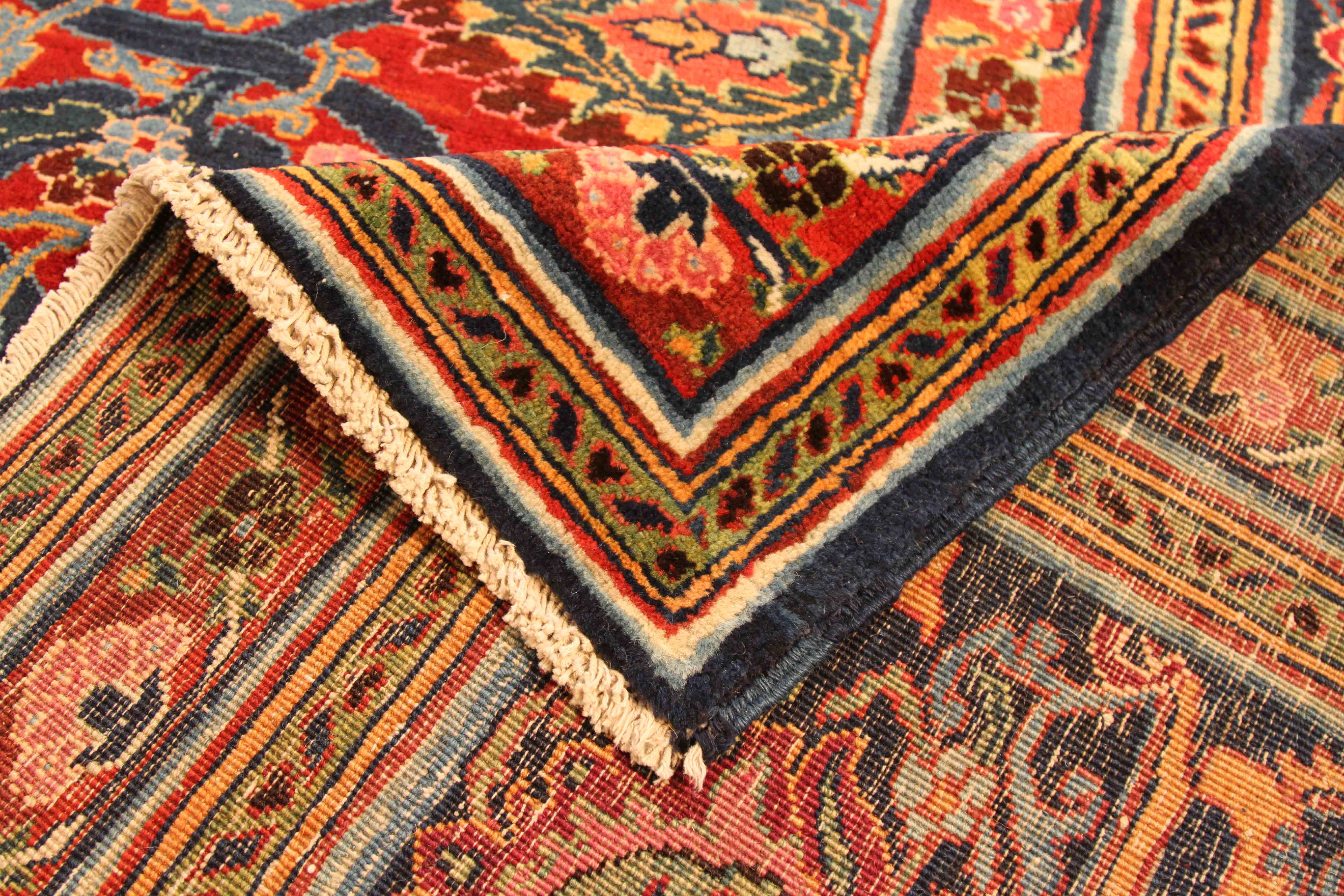 Thumbnail 5 for Antique Persian Kermanshah Traditional Rug 70268