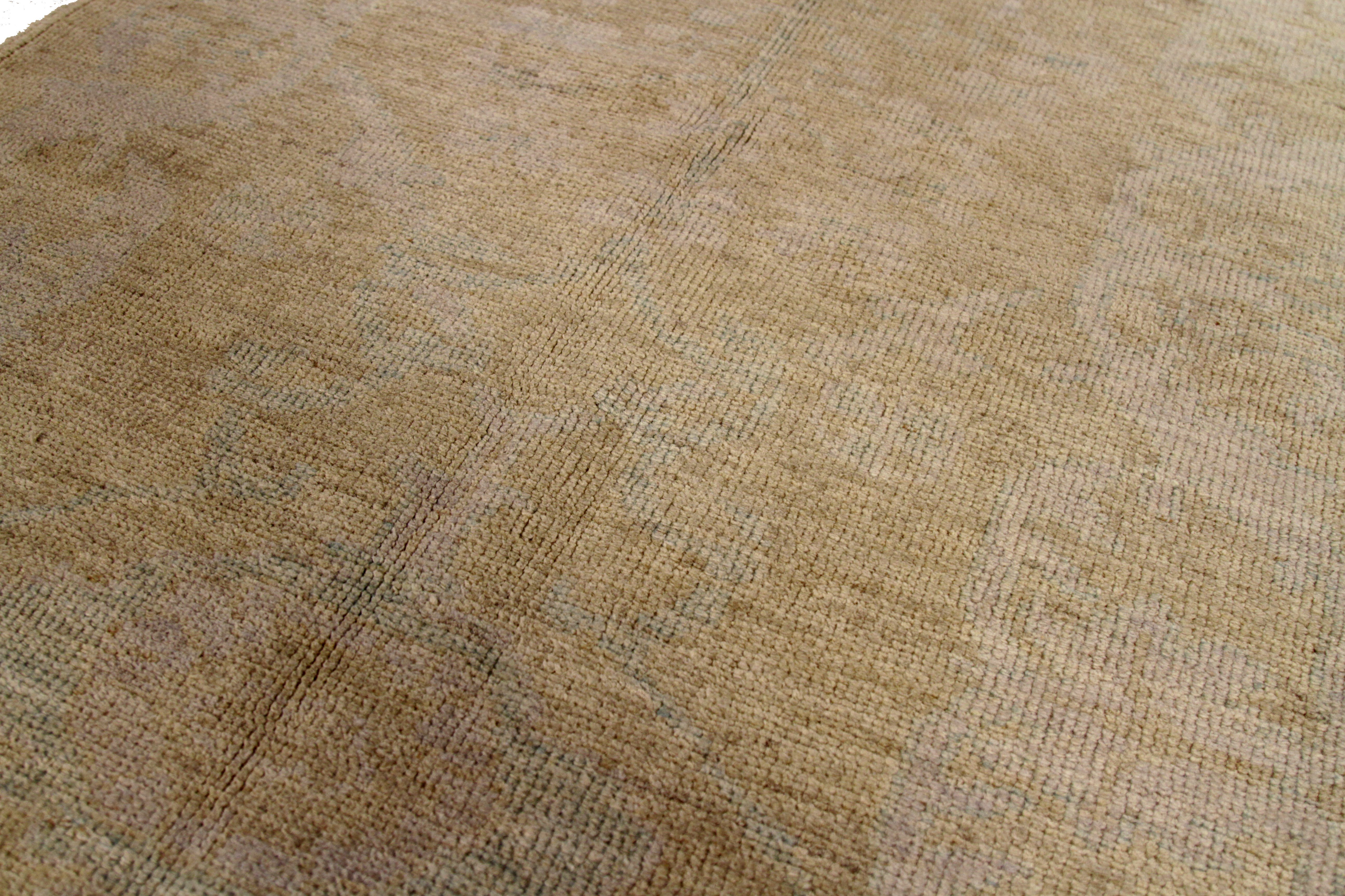 Thumbnail 5 for Persian Oushak Transitional Rug 88163