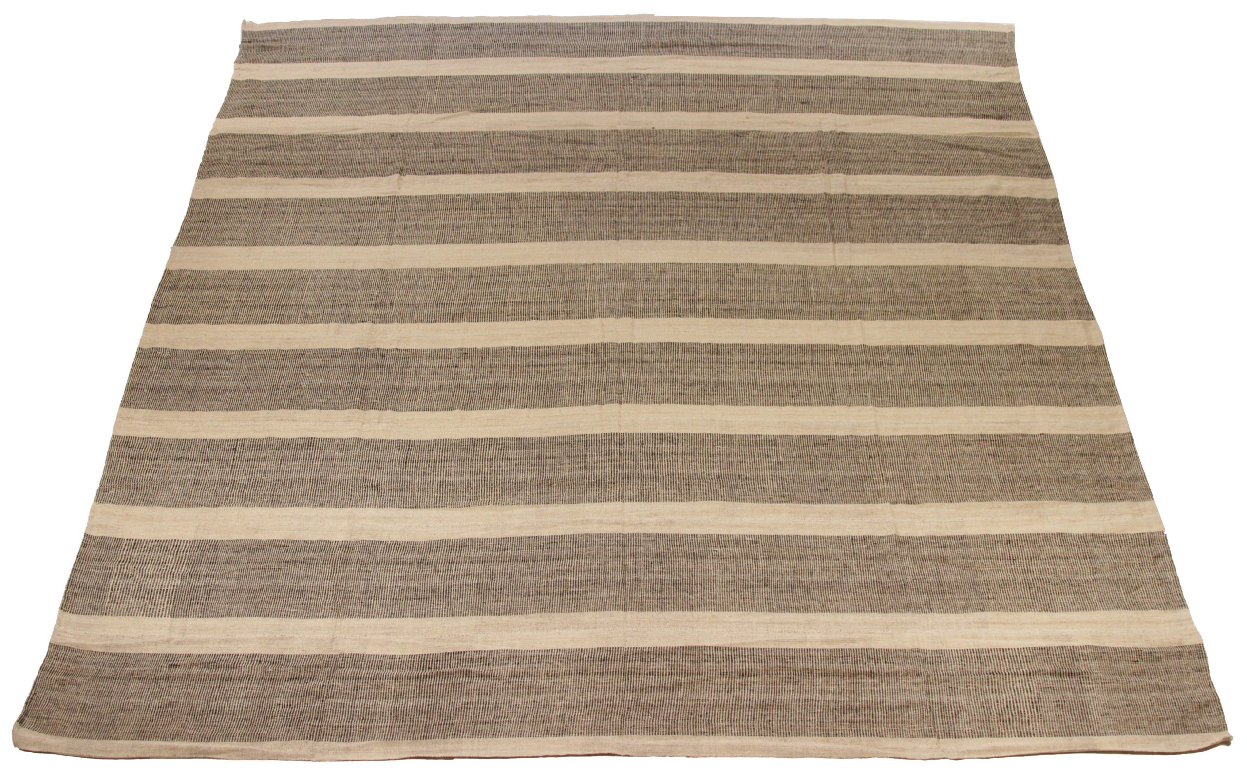 Thumbnail 13 for Persian Transitional Rug 70287