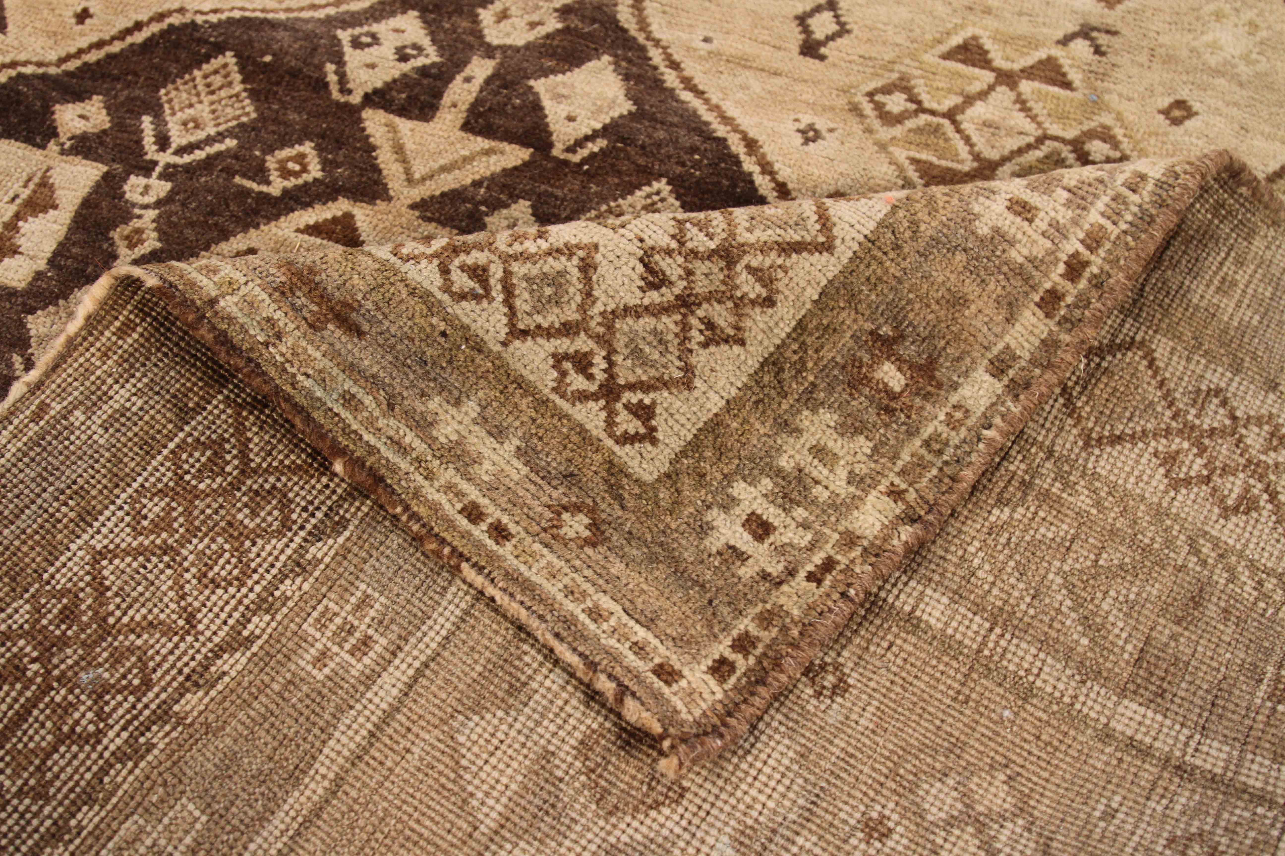 Thumbnail 4 for Antique Persian Shiraz Transitional Rug 70299