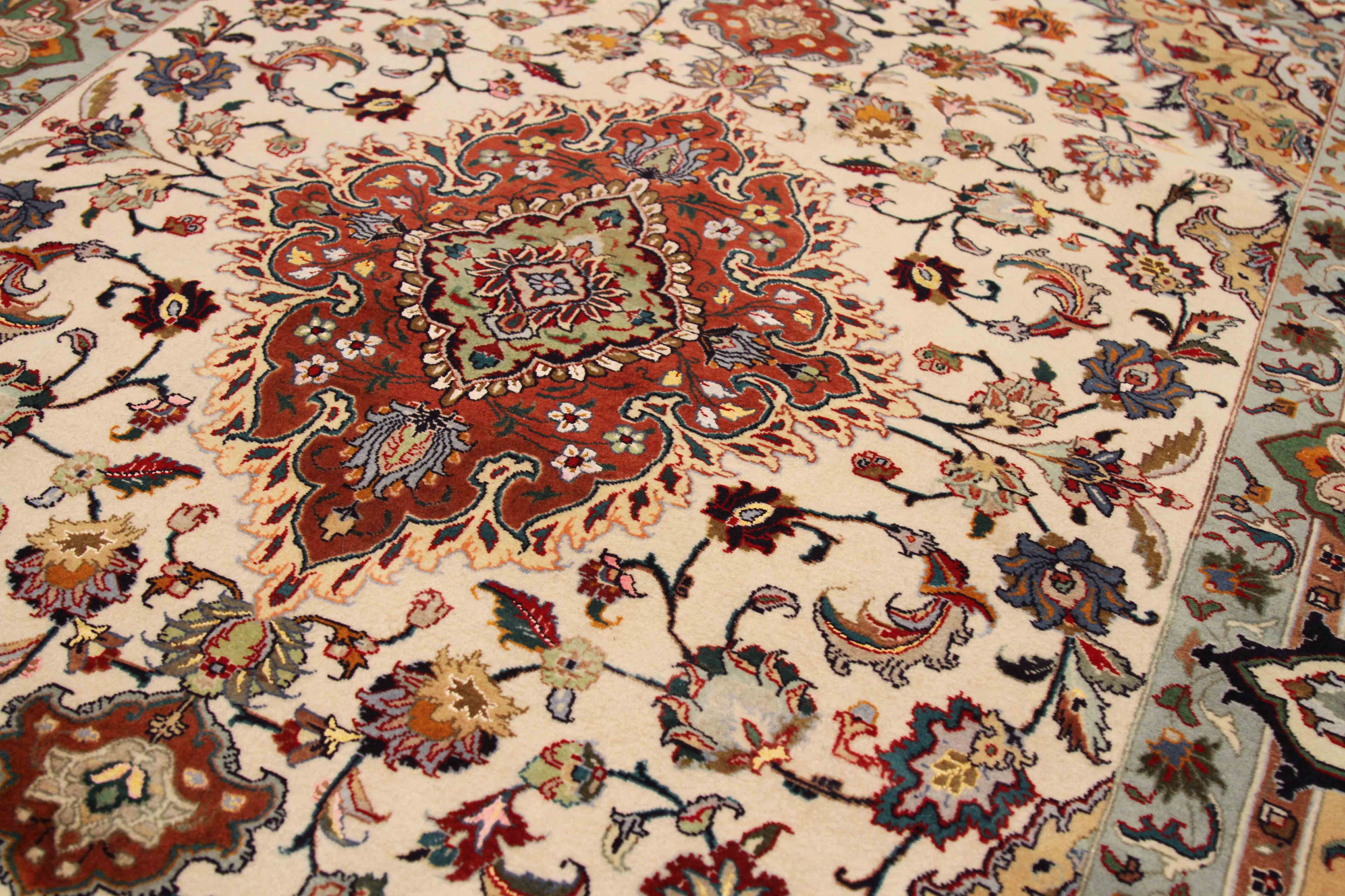 Thumbnail 8 for Antique Persian Tabriz Traditional Rug 70277