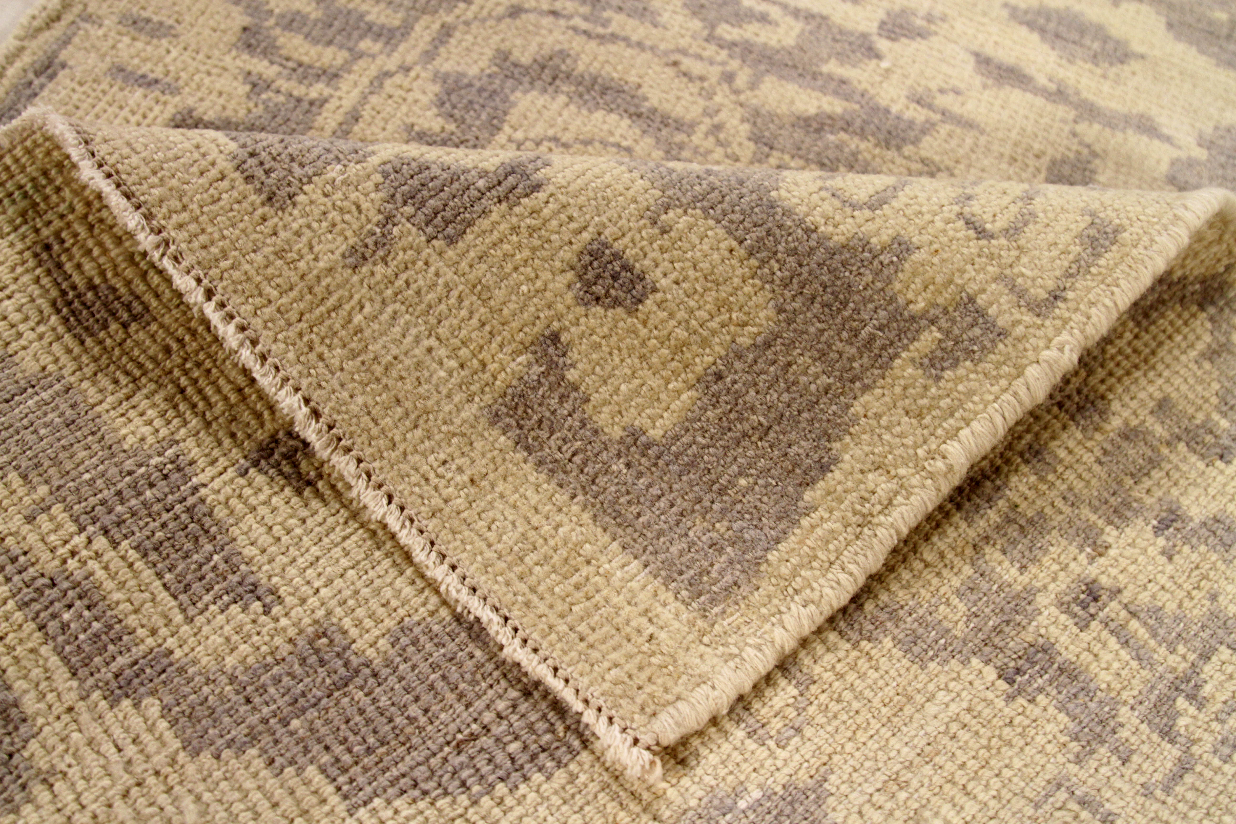 Thumbnail 6 for Persian Oushak Transitional Rug 88140