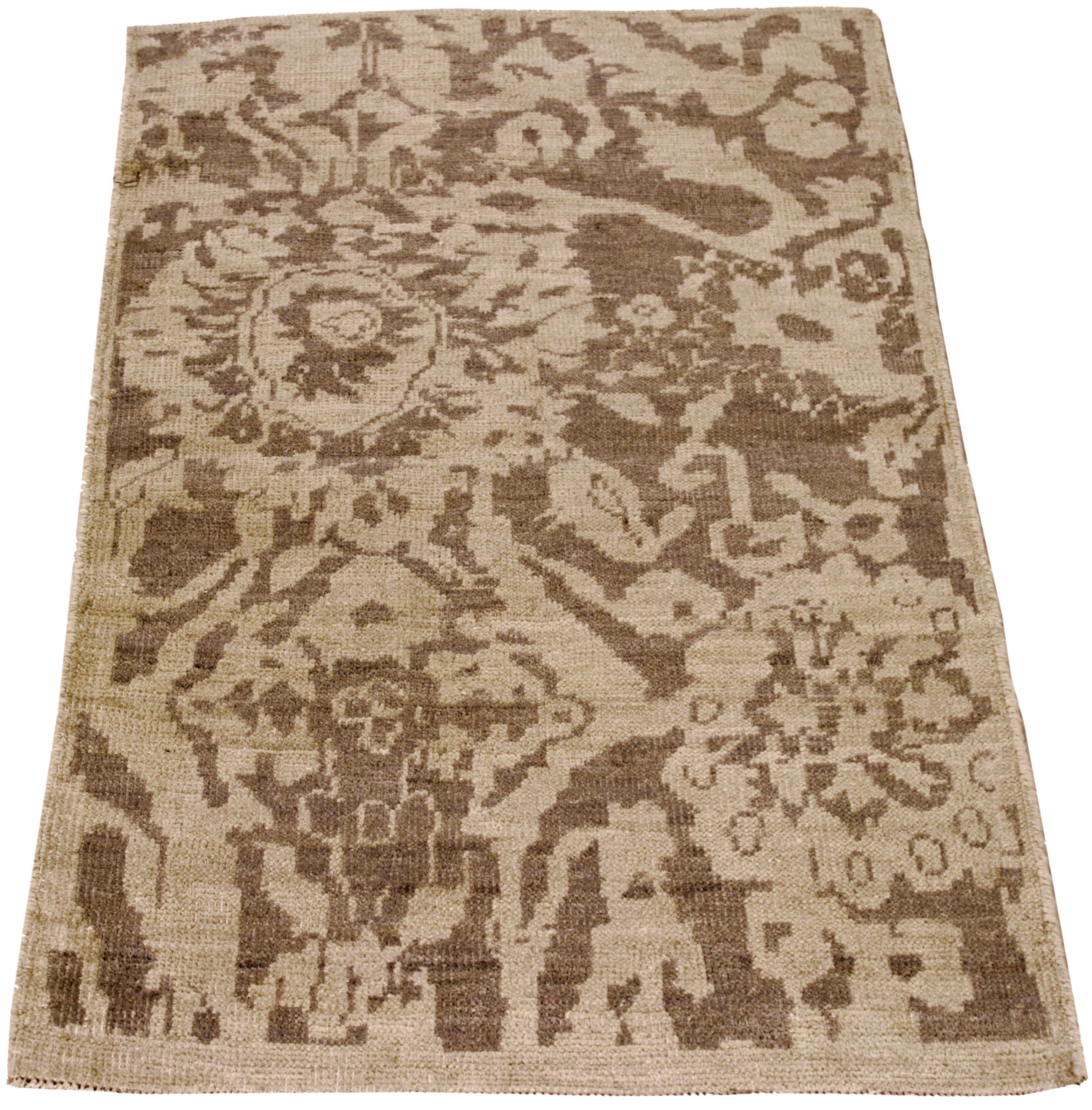 Thumbnail 13 for Persian Oushak Transitional Rug 88140