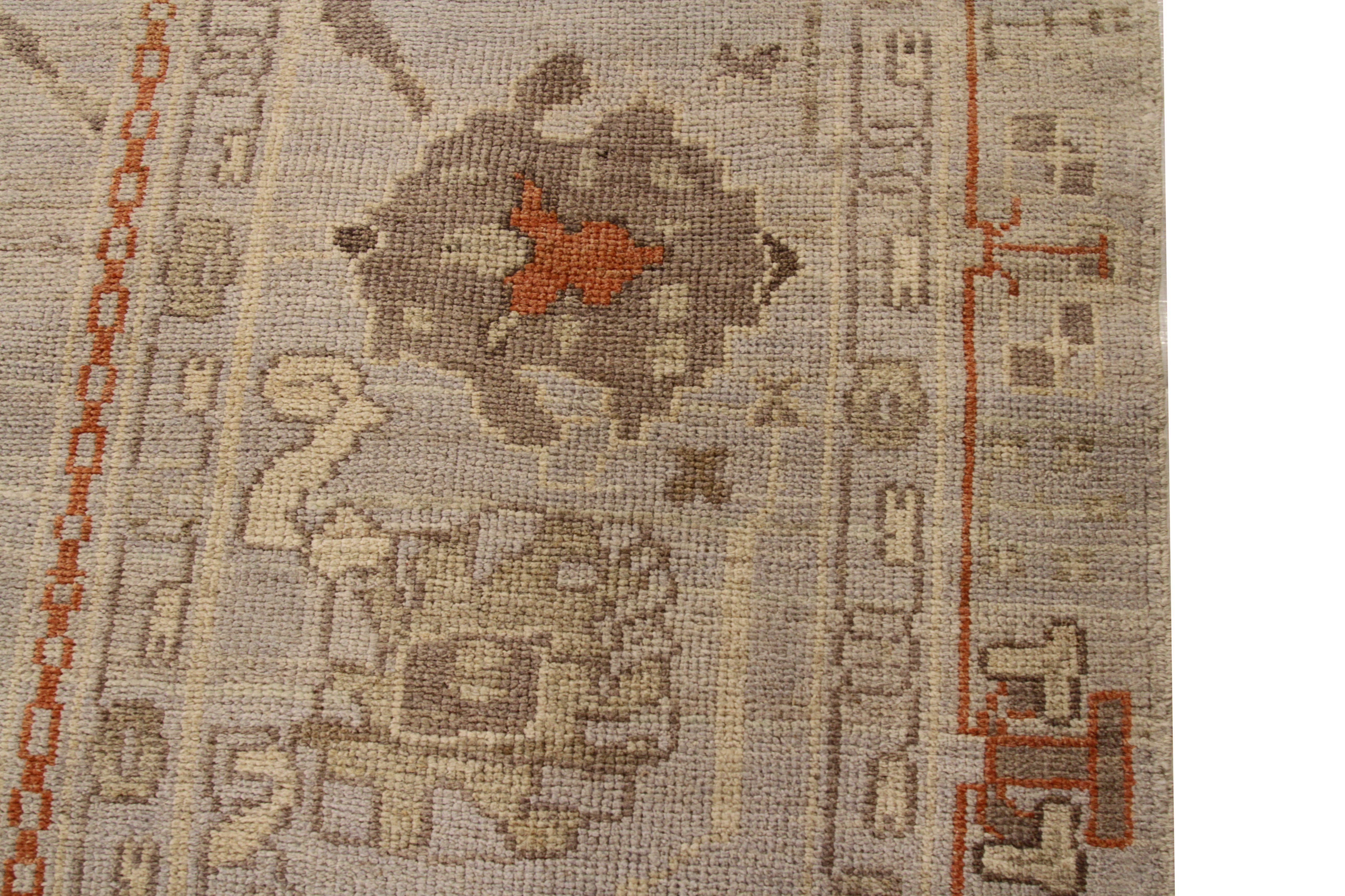 Thumbnail 4 for Persian Oushak Transitional Rug 88188
