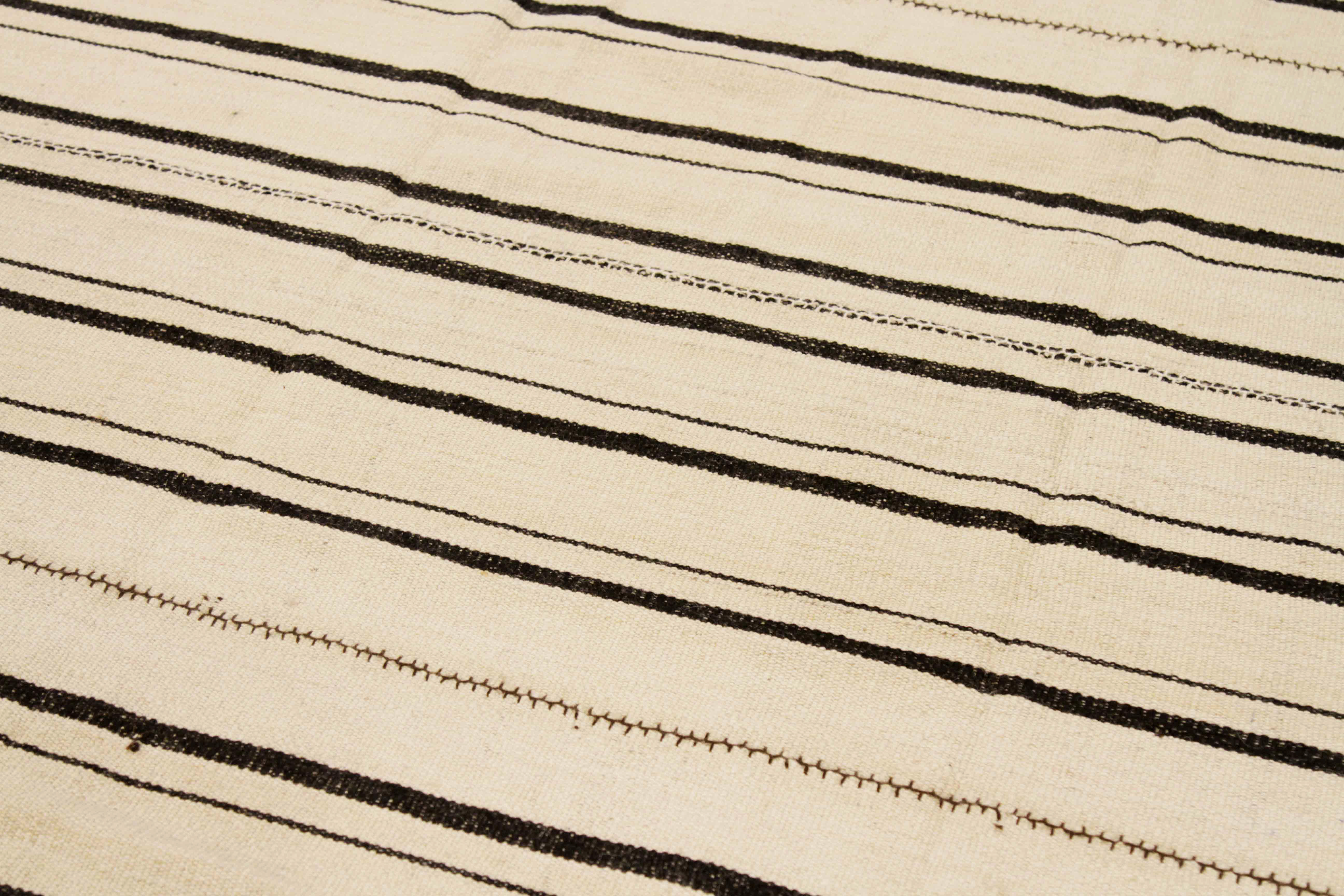 Thumbnail 6 for Persian Transitional Rug 69481