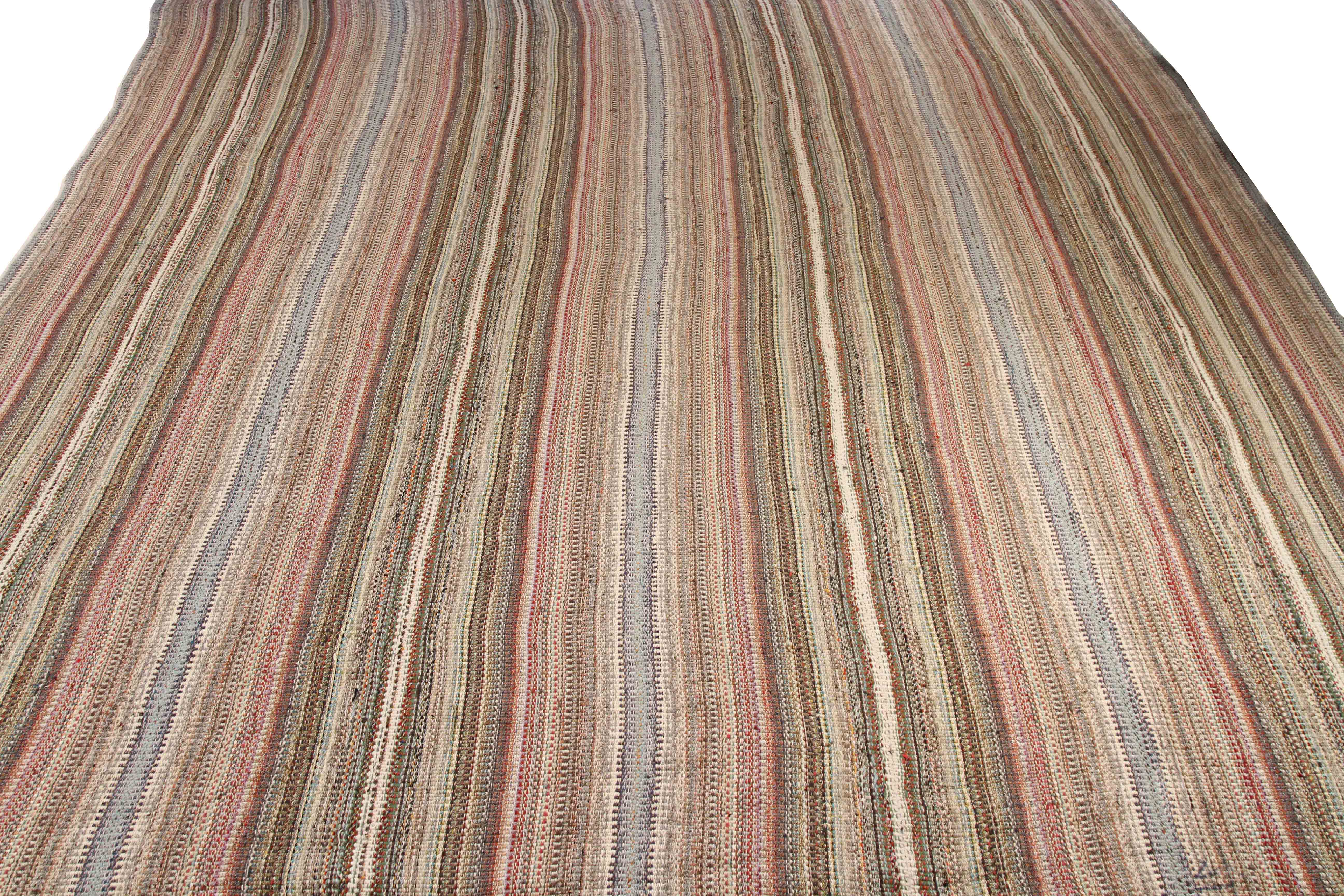 Thumbnail 2 for Persian Transitional Rug 70365