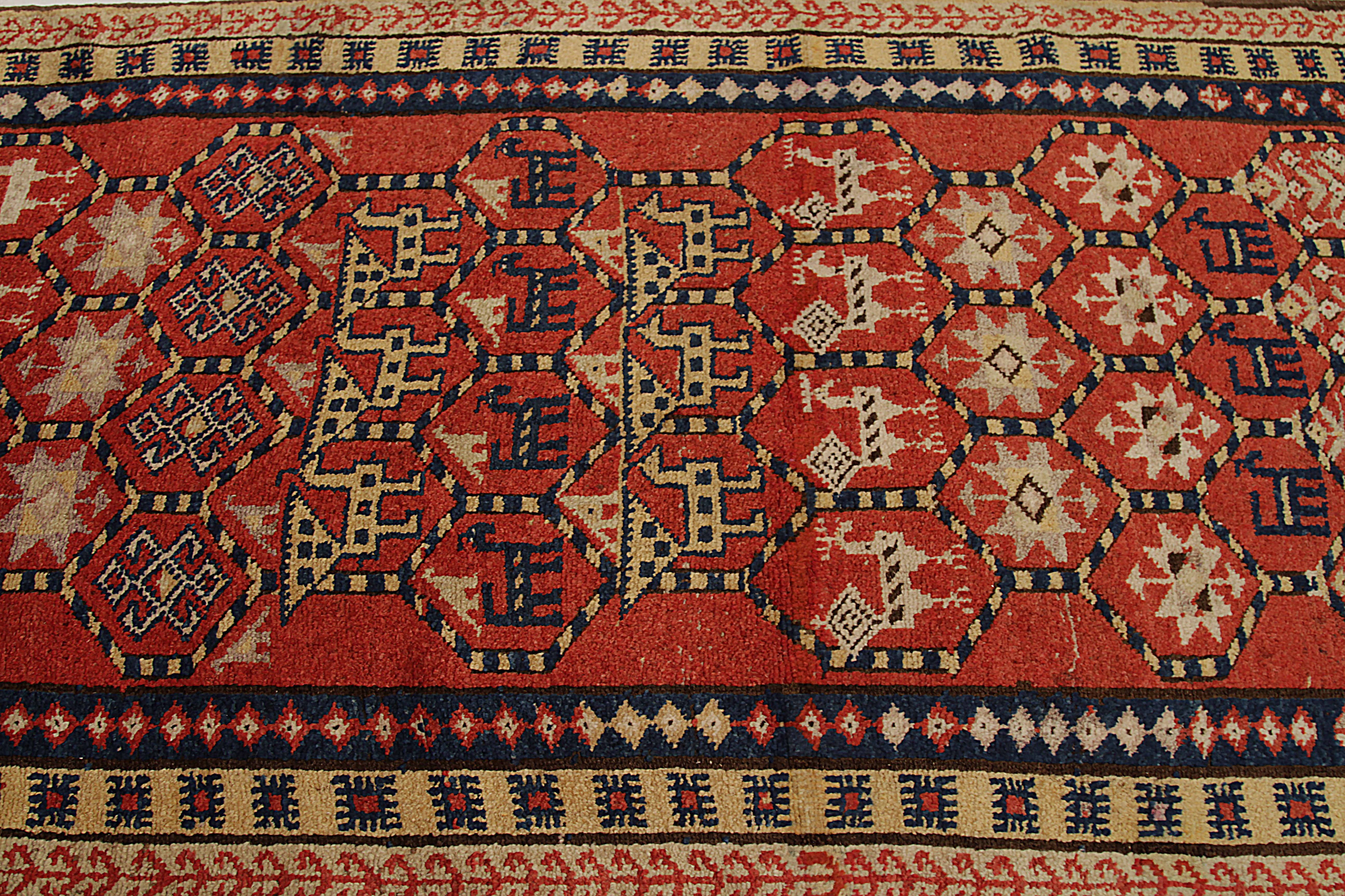 Thumbnail 7 for Antique Persian Sarab Transitional Rug 91586