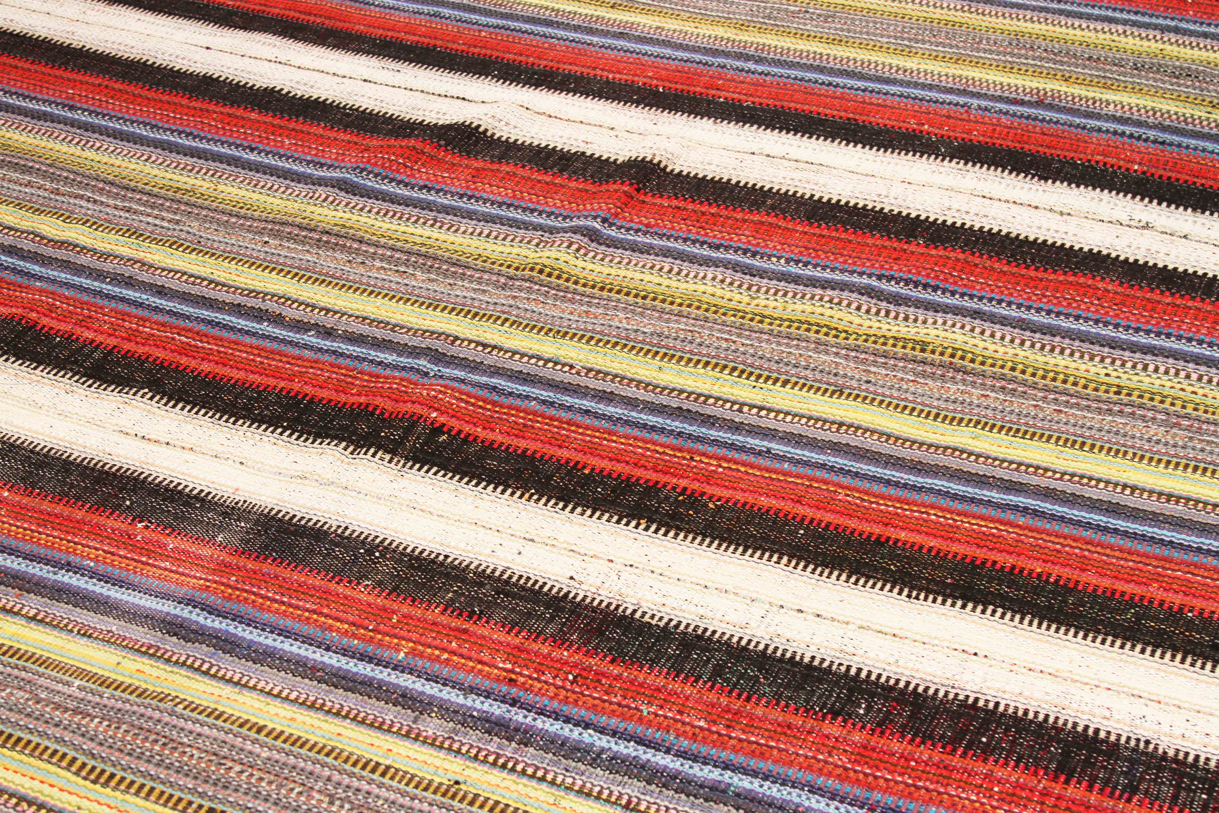 Thumbnail 4 for Persian Transitional Rug 70386