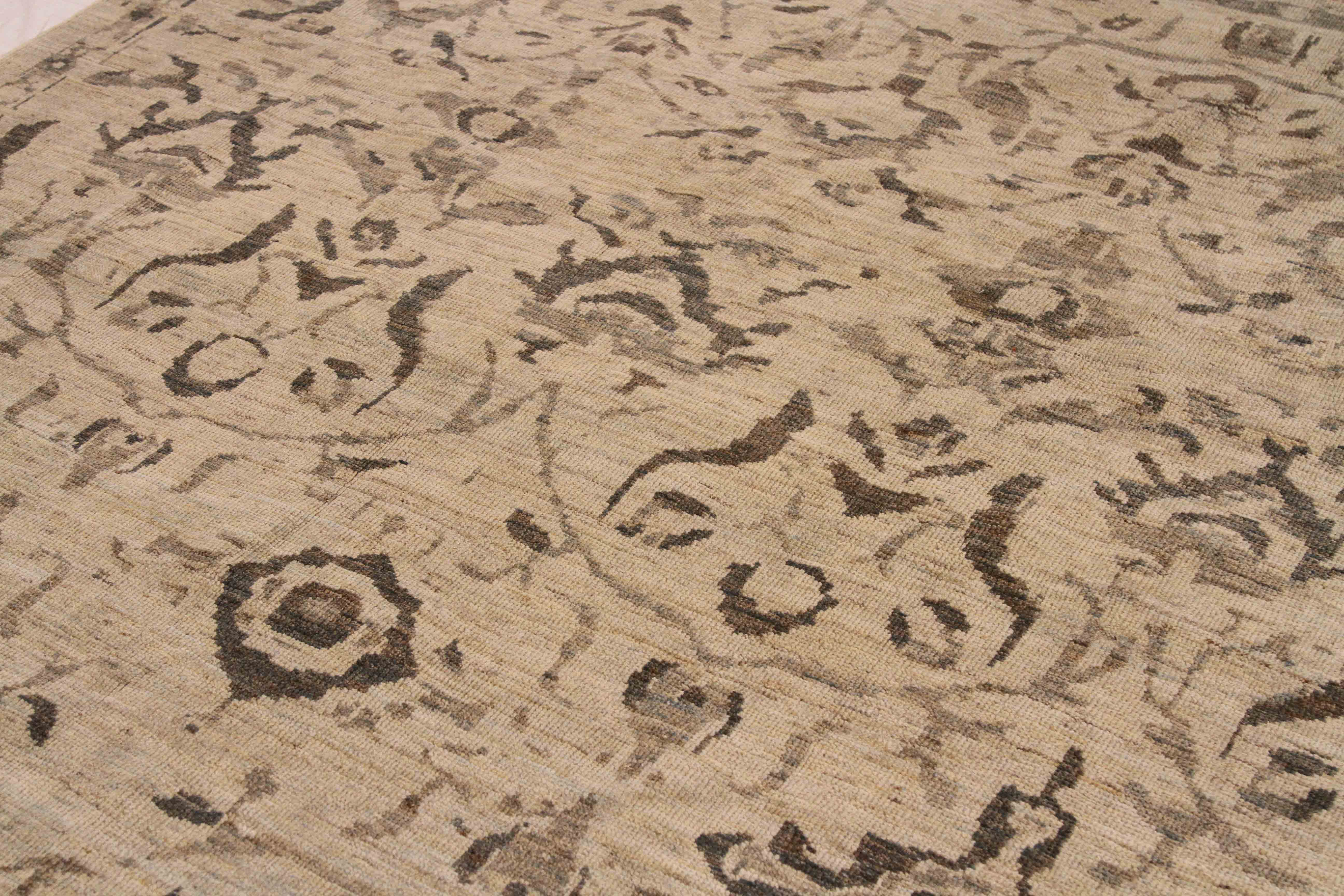 Thumbnail 2 for Persian Sultanabad Transitional Rug 70410