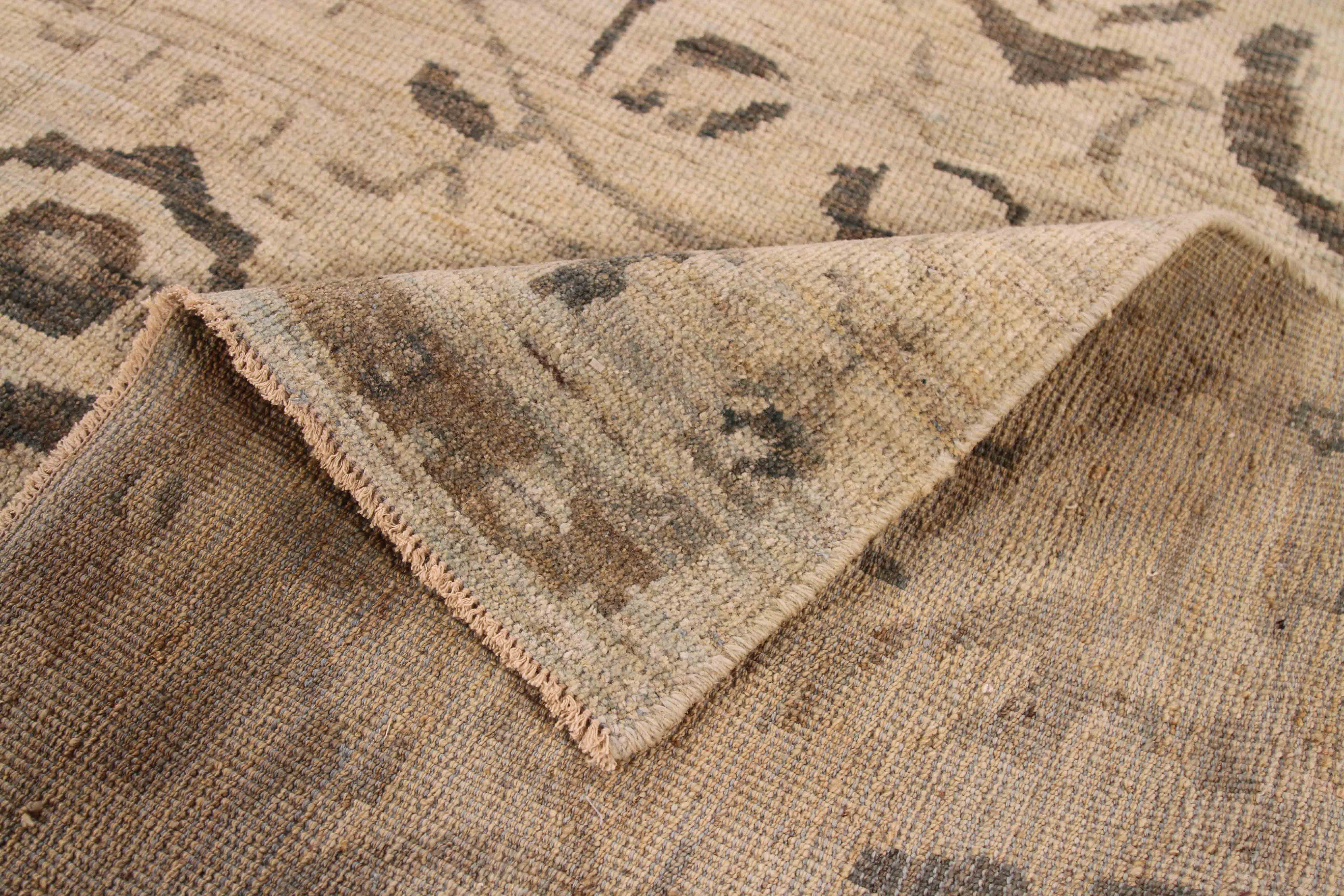 Thumbnail 4 for Persian Sultanabad Transitional Rug 70410