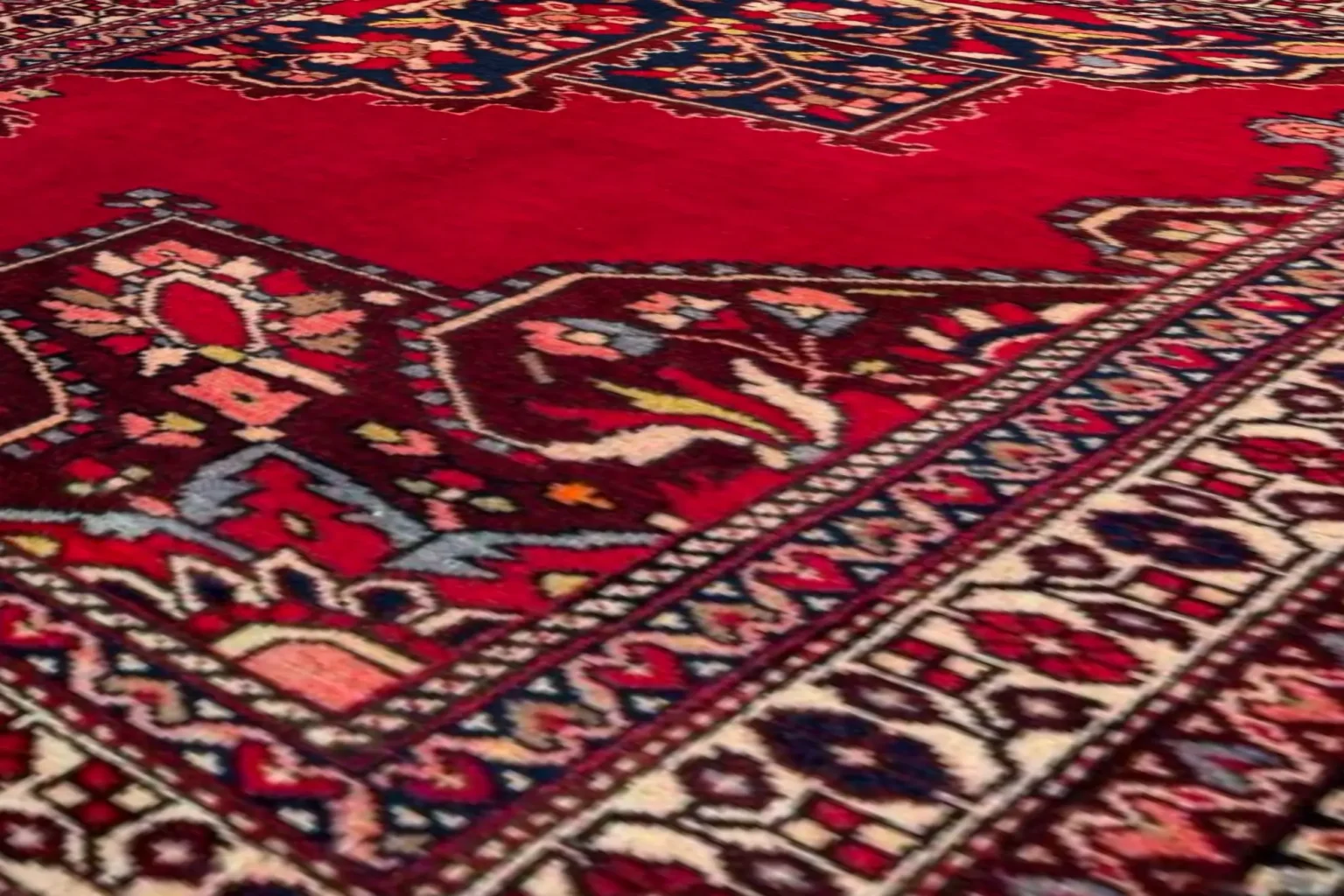 Thumbnail 15 for Persian Tafresh Traditional Rug 73262